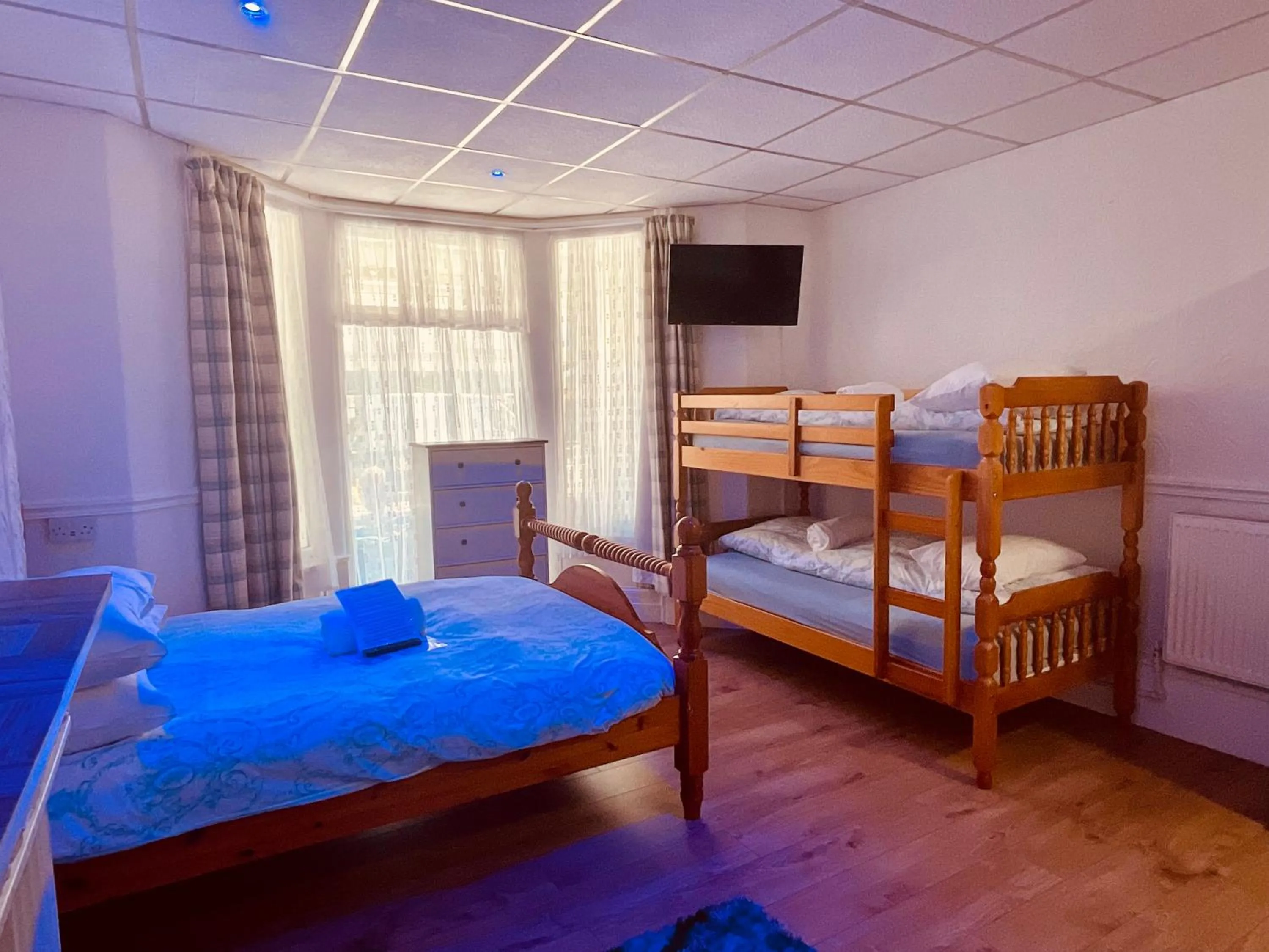 Bed in Danescourt Lodge