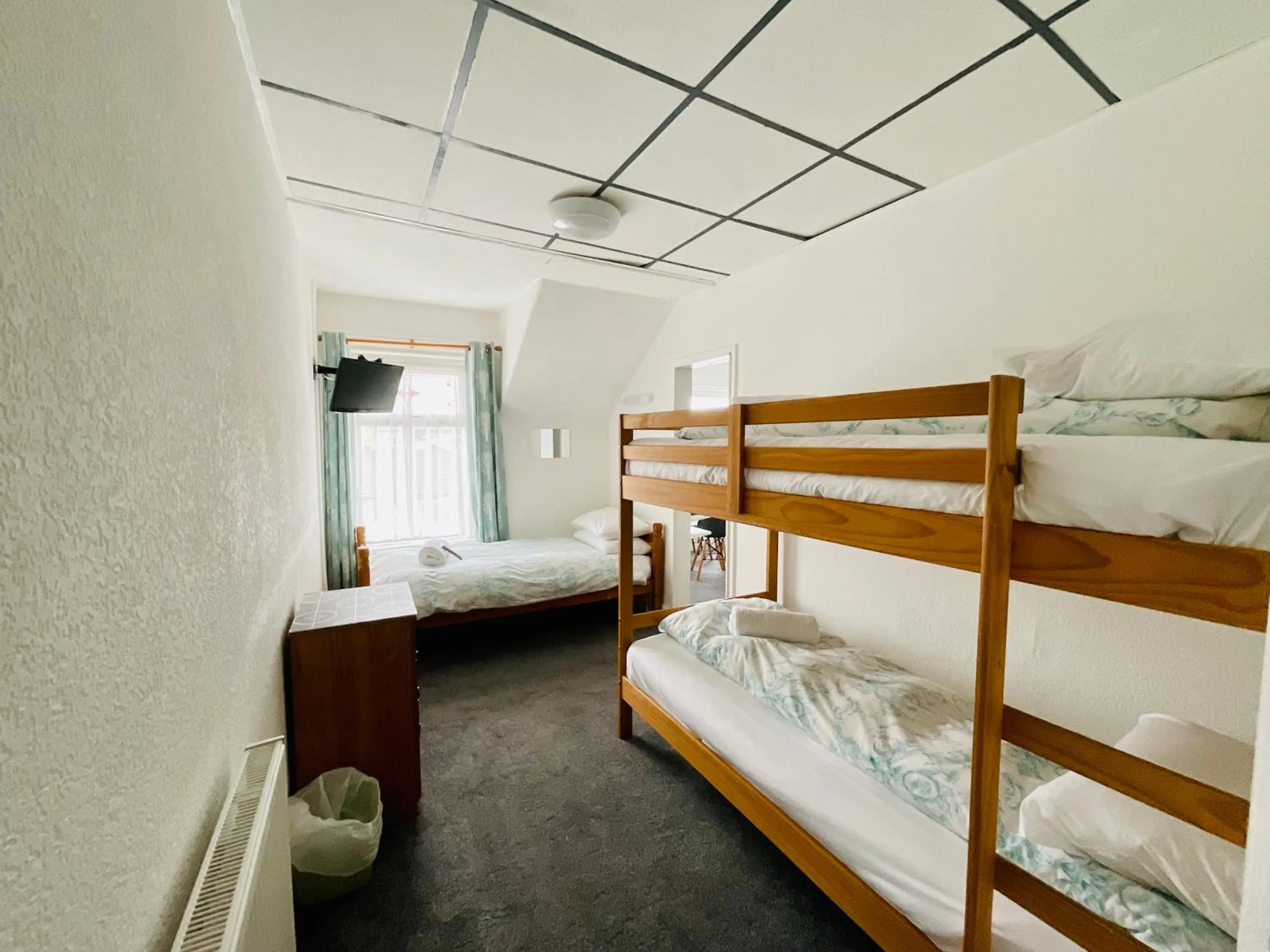 Bed in Danescourt Lodge