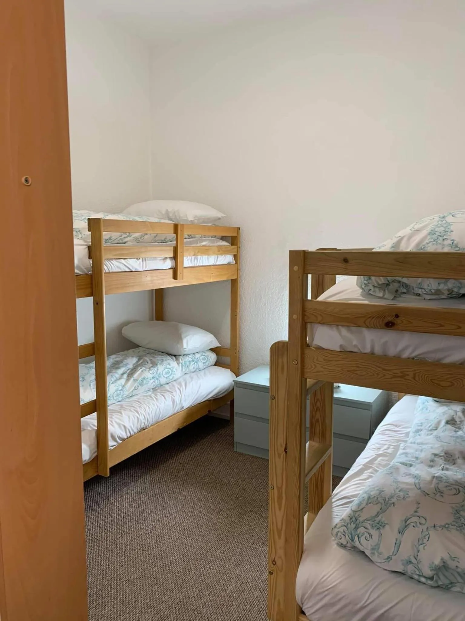 Bedroom, Bed in Danescourt Lodge