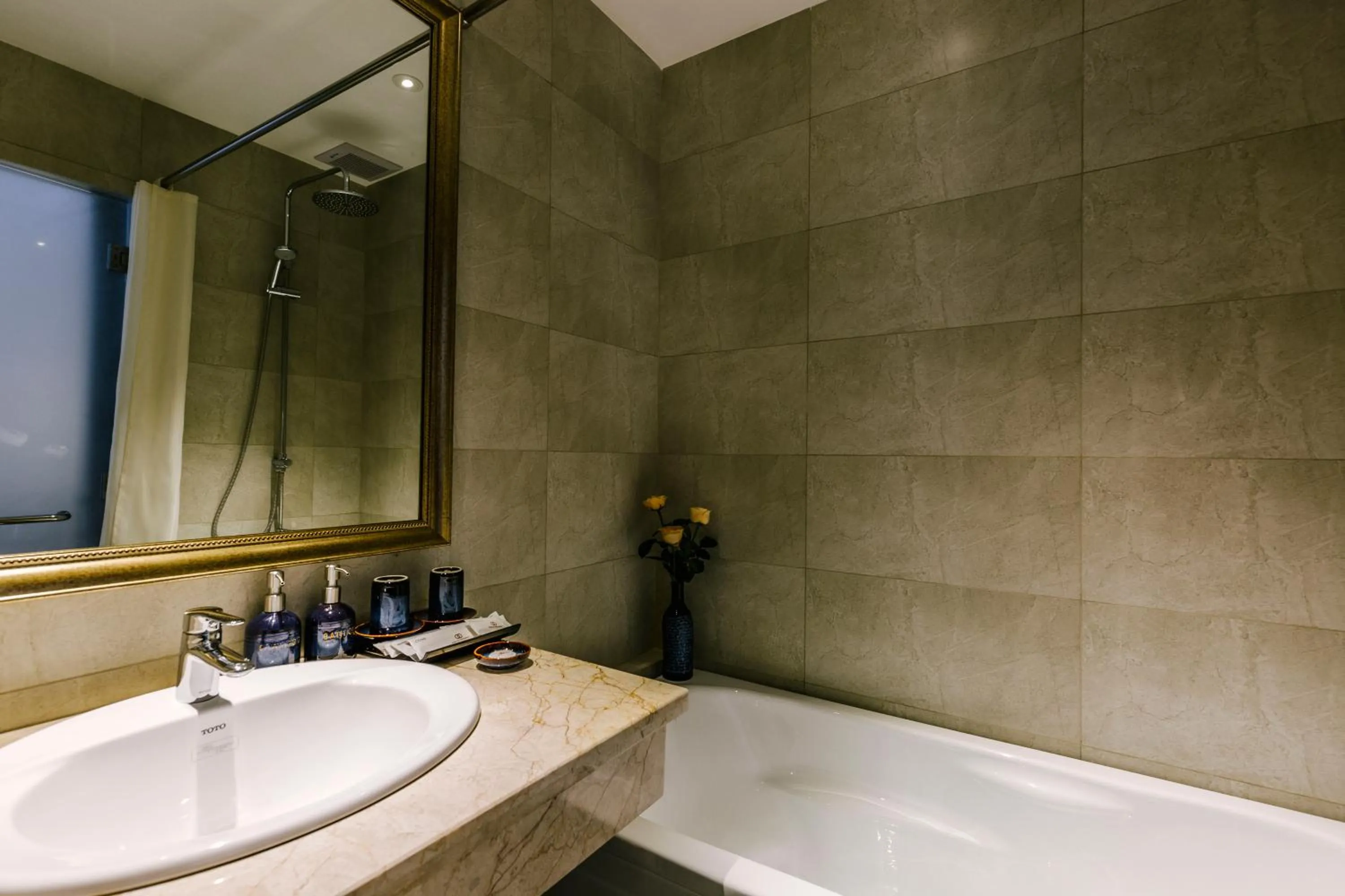 Bathroom in Roseland Sweet Hotel