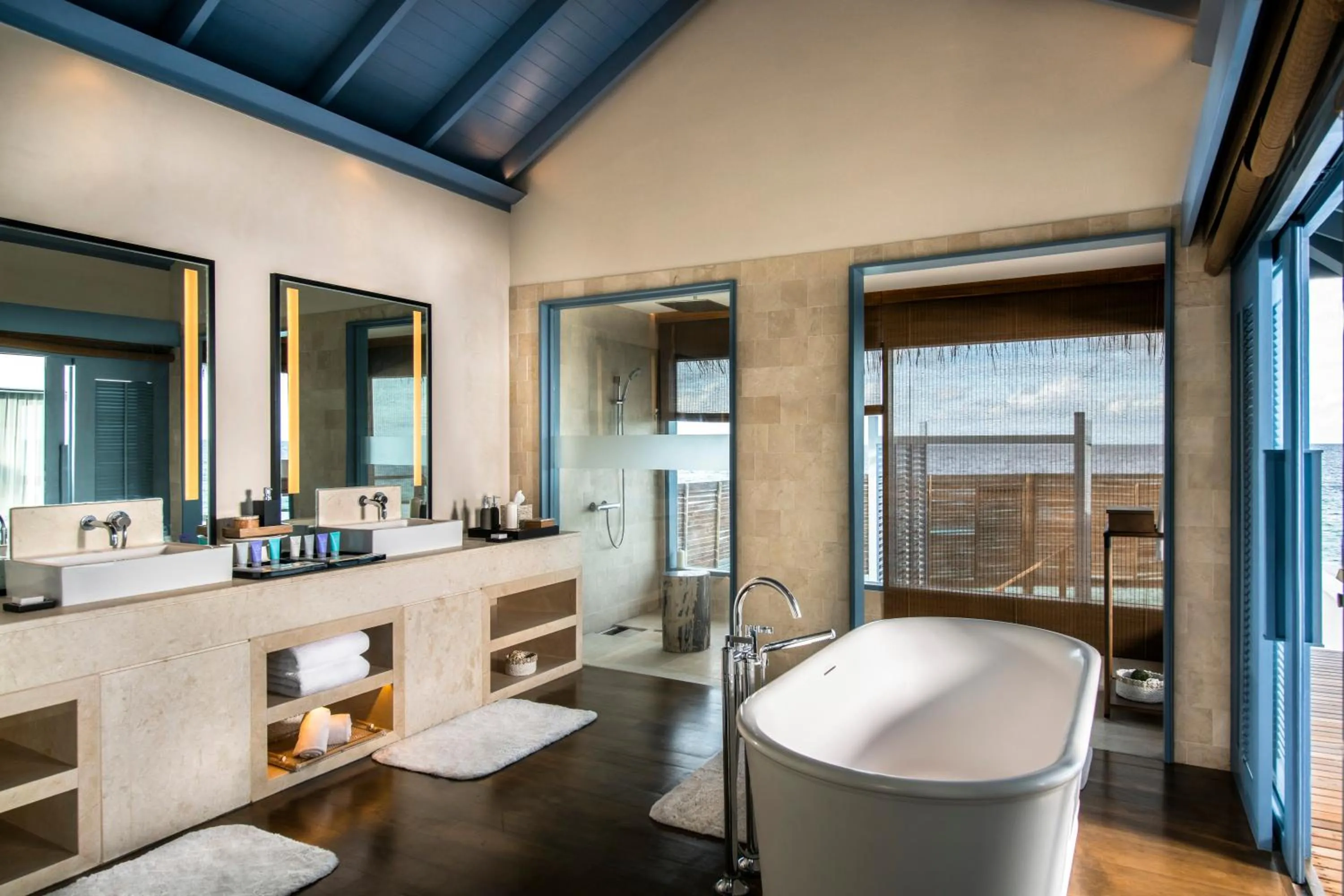 Bathroom in Raffles Maldives Meradhoo