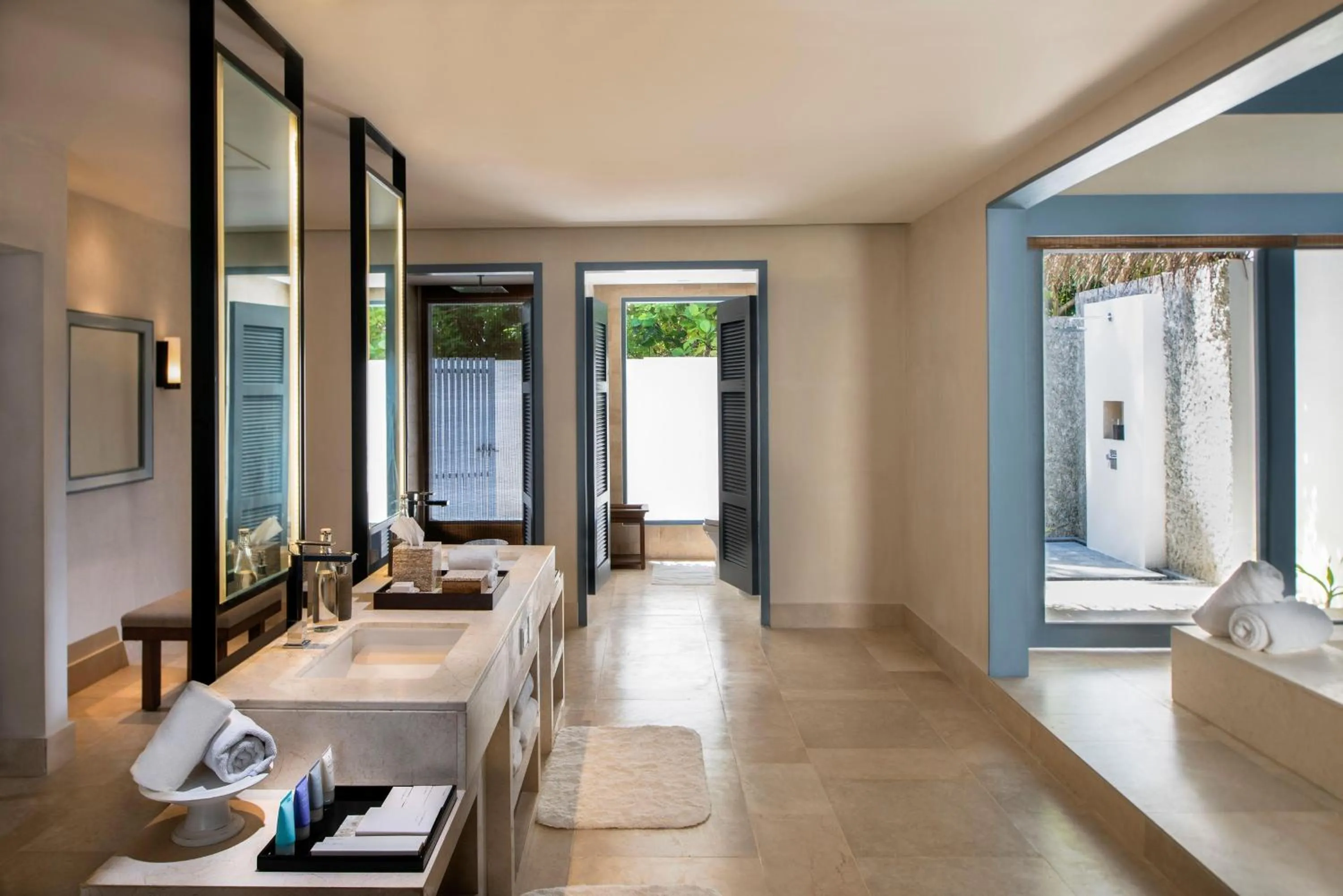 Bathroom in Raffles Maldives Meradhoo