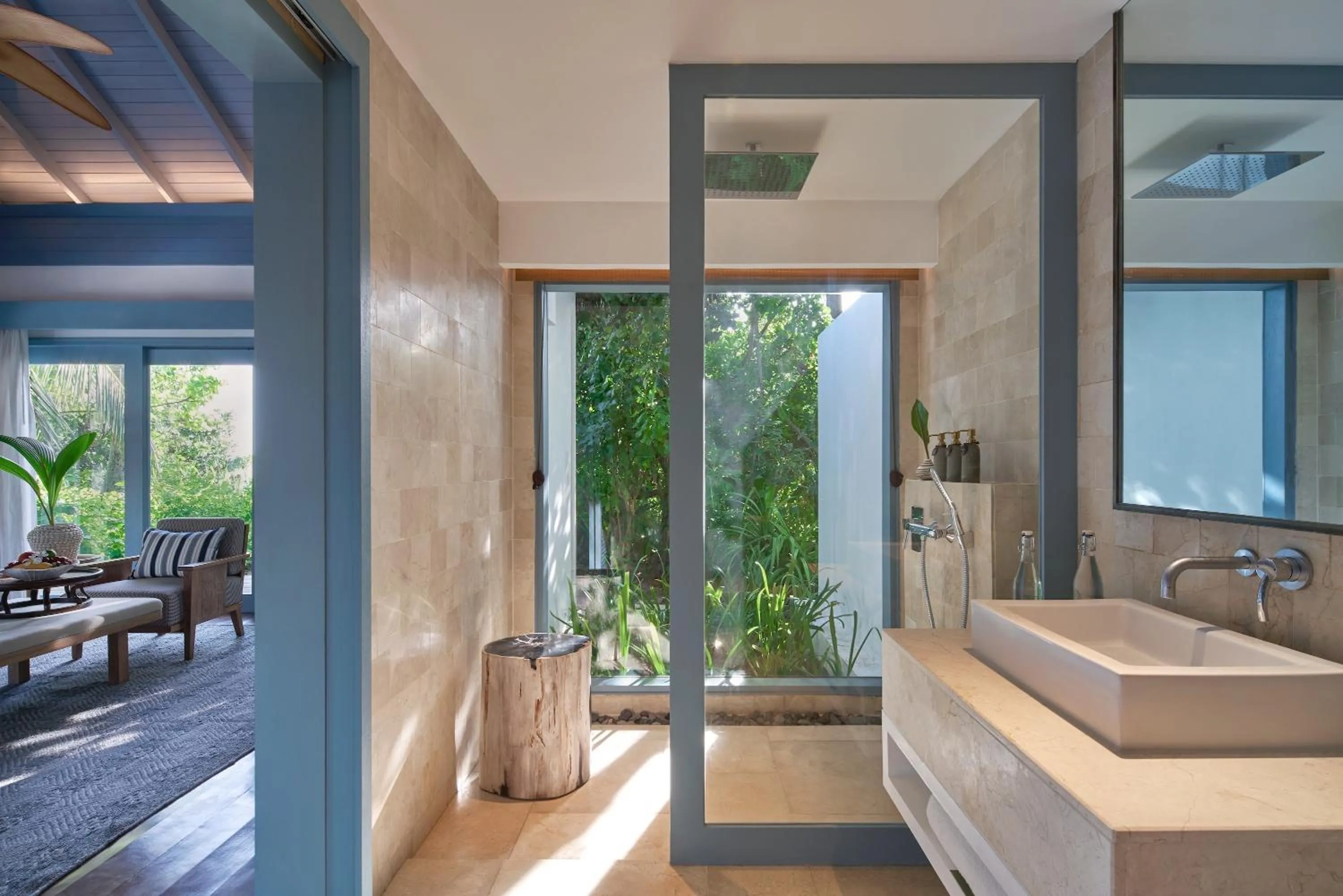 Bathroom in Raffles Maldives Meradhoo