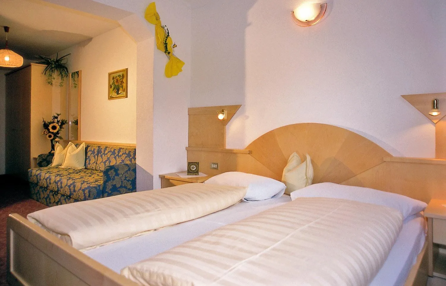 Bed in Hotel Gisserhof - Dolomea Hotel