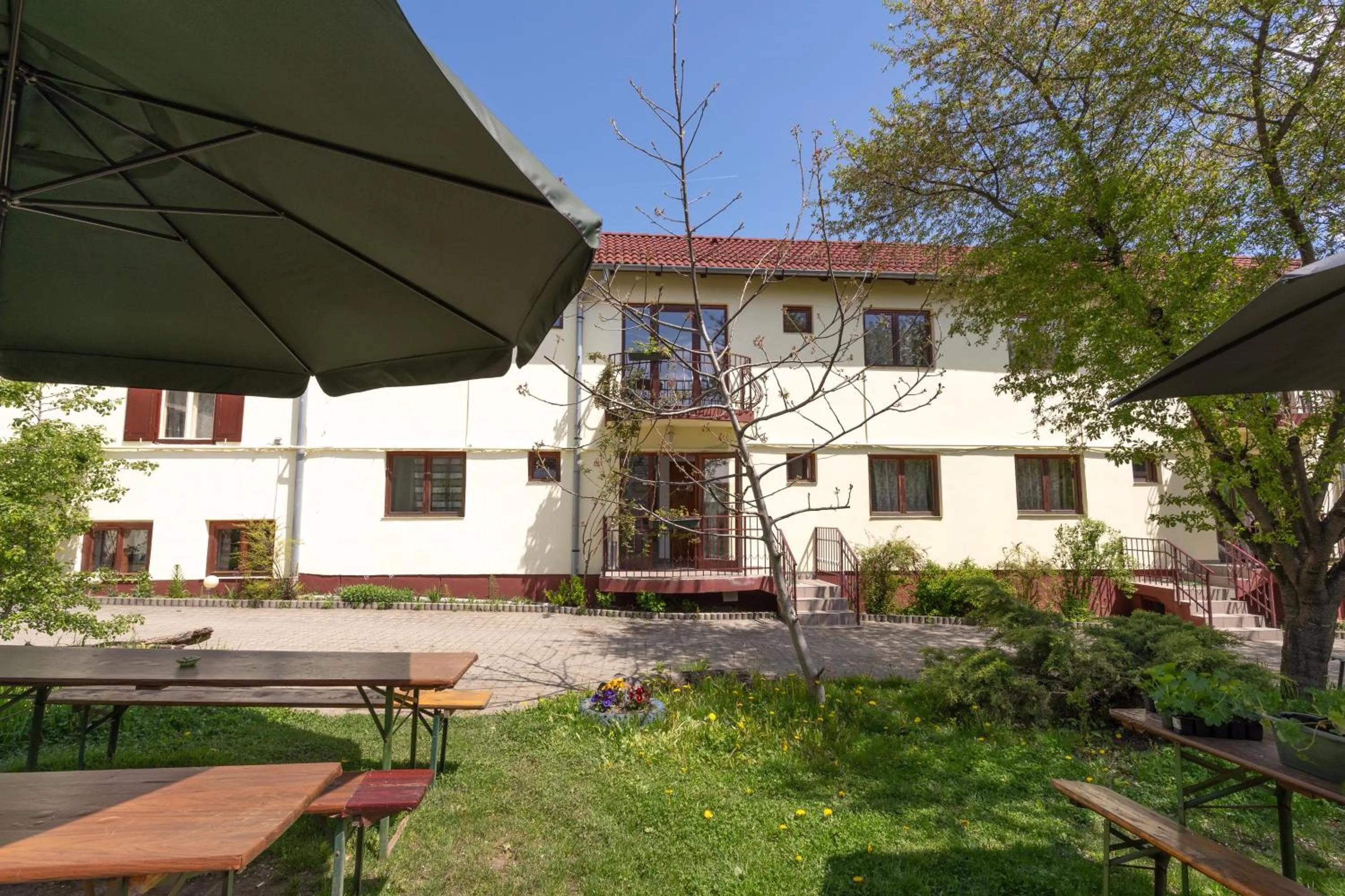 Property building in Pension GreenHouse