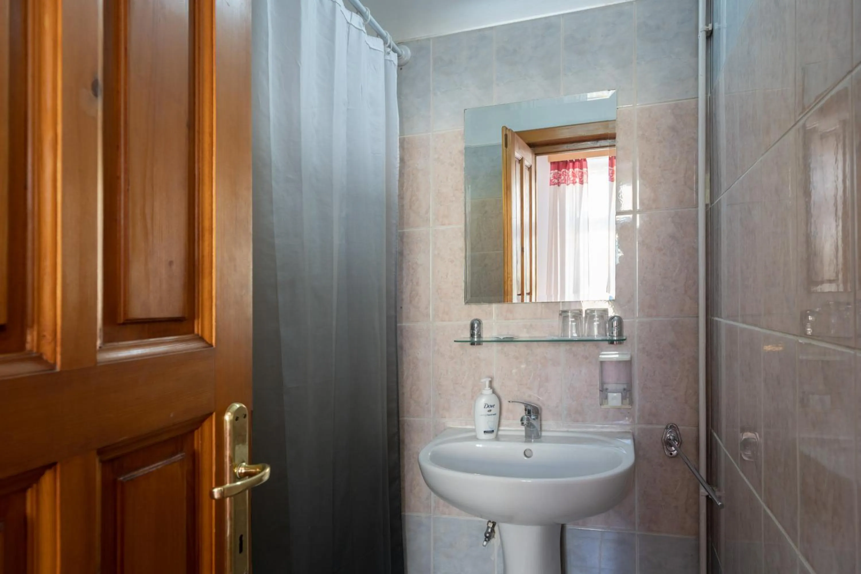 Bathroom in Pension GreenHouse