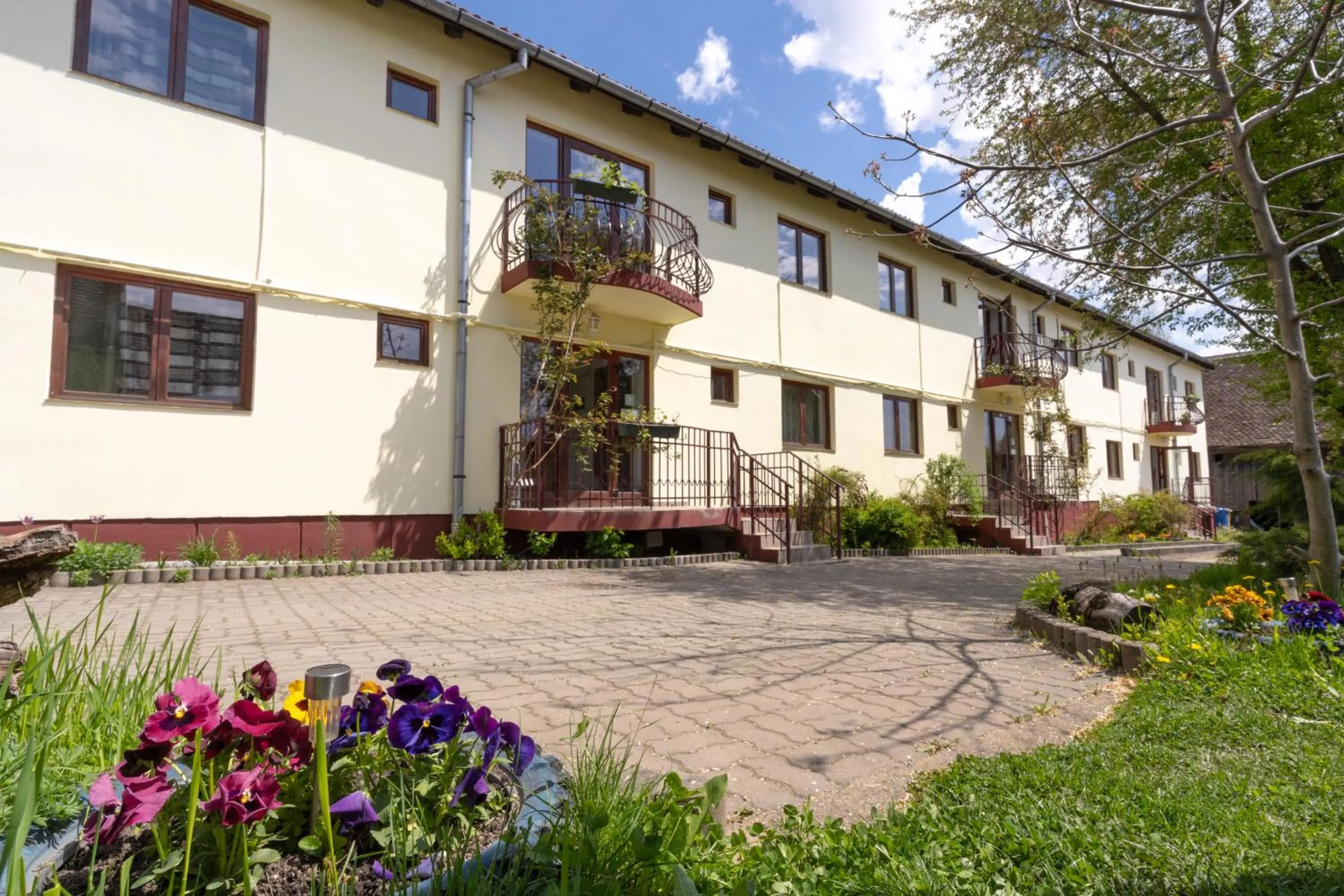 Property building in Pension GreenHouse