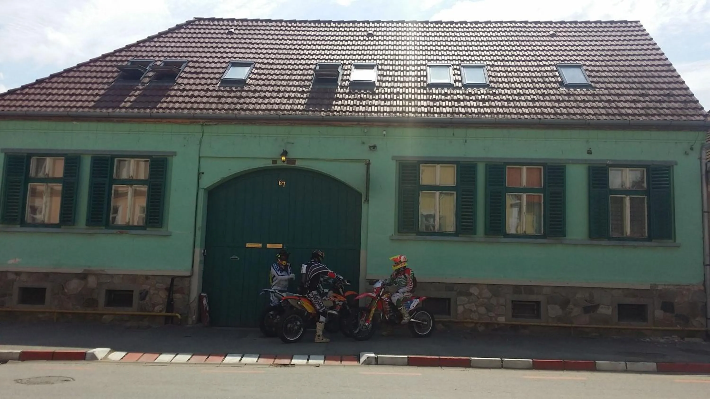 Facade/entrance in Pension GreenHouse