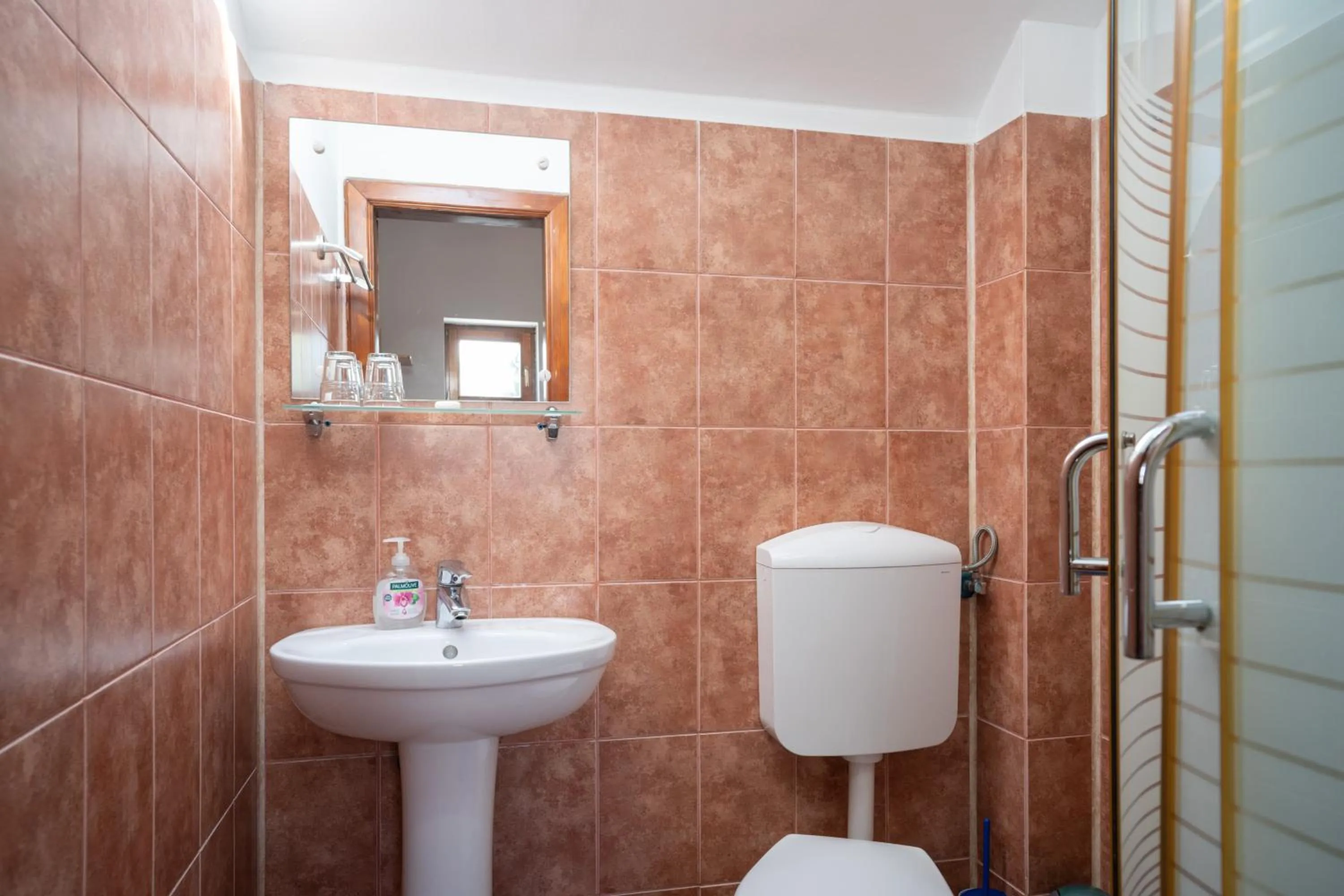 Bathroom in Pension GreenHouse