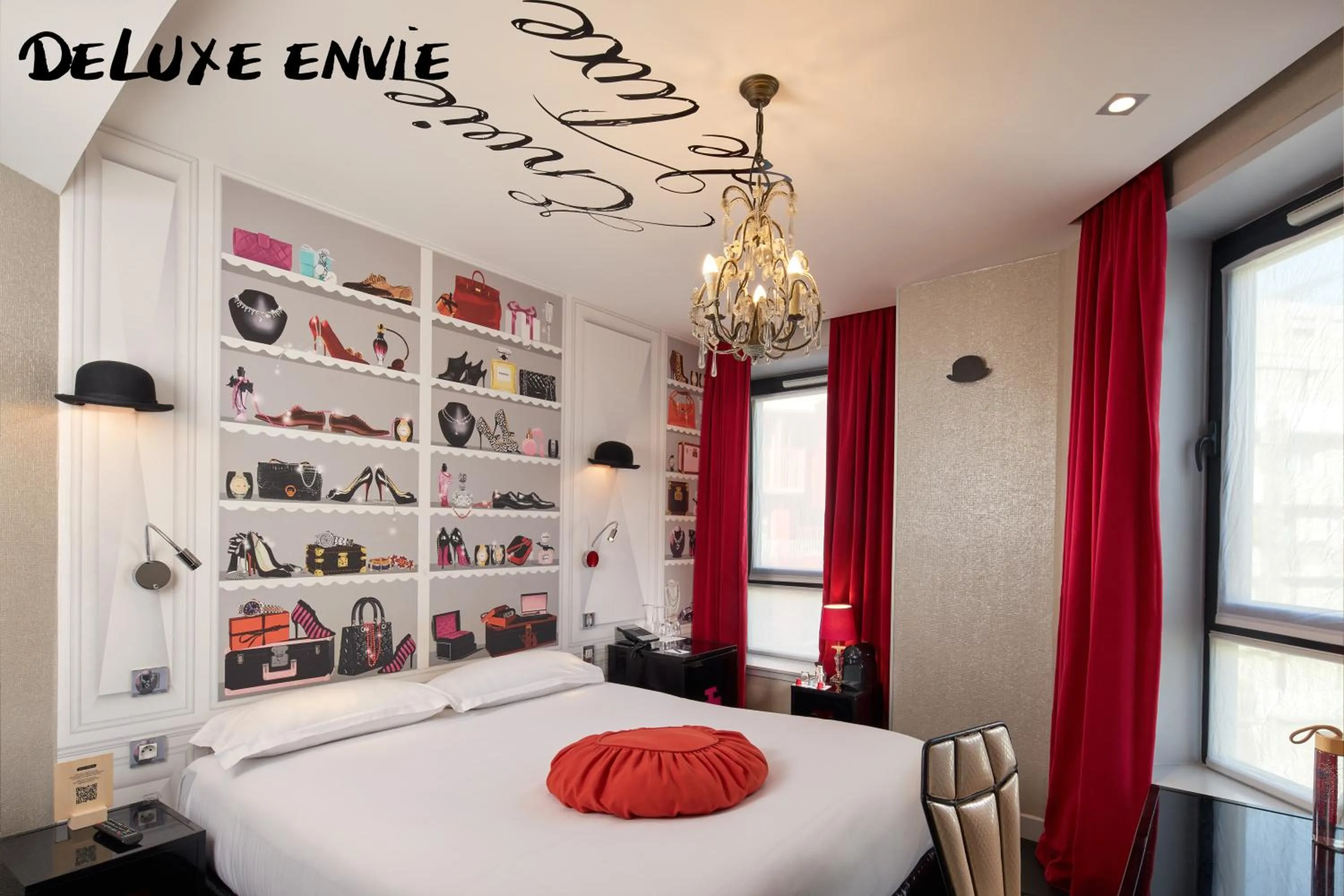 Bedroom, Bed in Hôtel Vice Versa