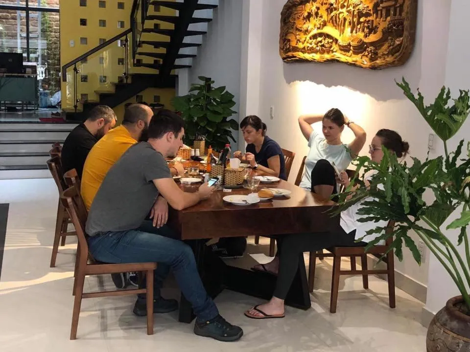 Breakfast in La An Homestay