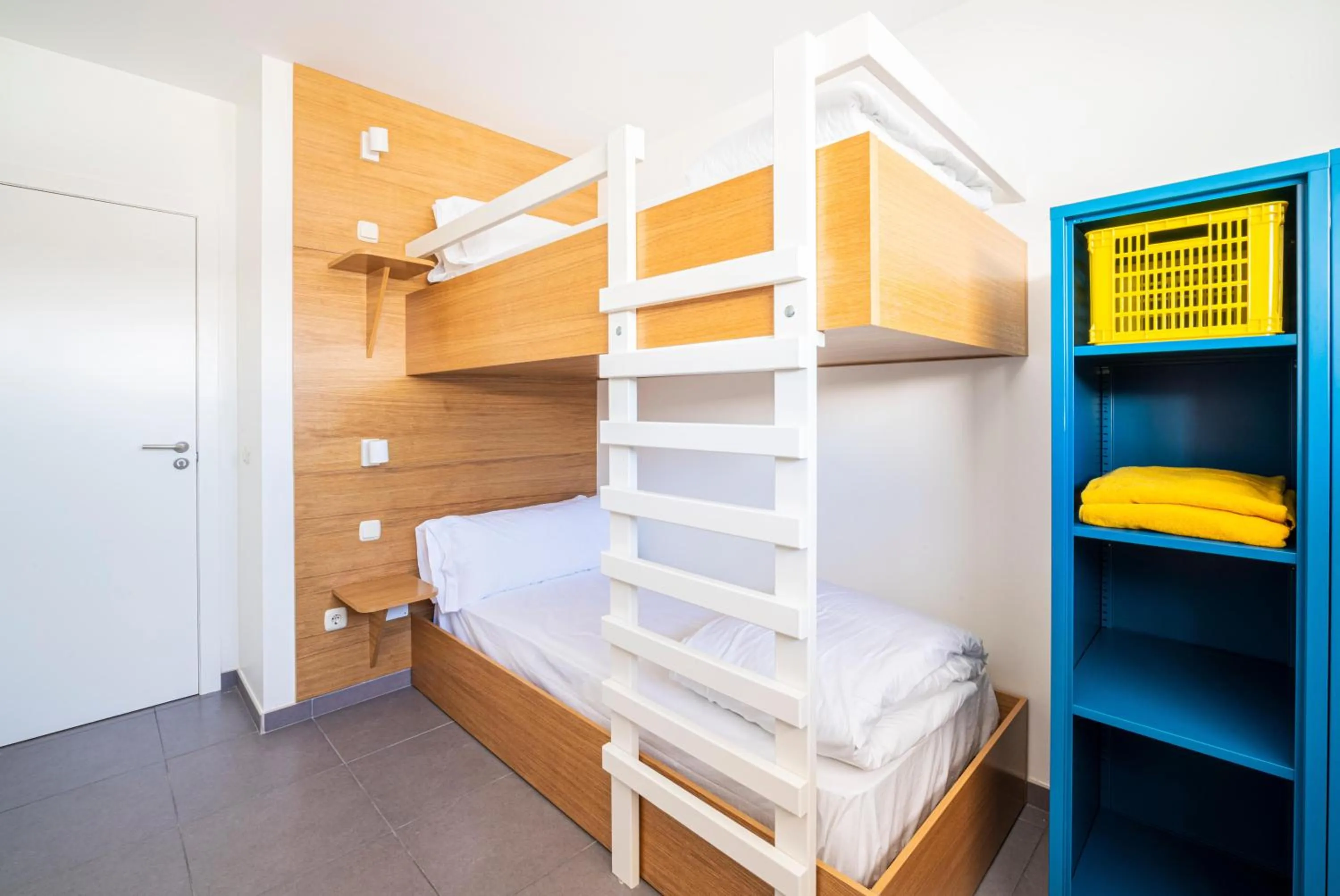 Photo of the whole room, Bed in Buendía Corralejo Nohotel