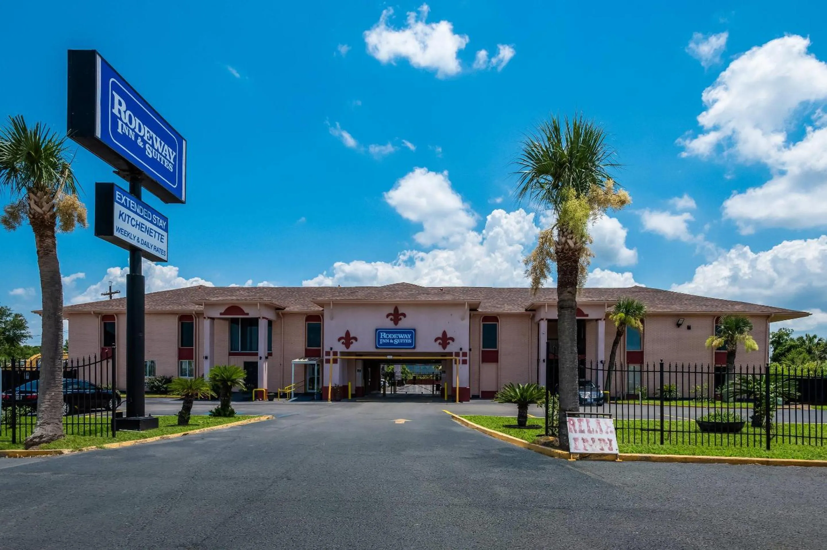 Property building in Rodeway Inn & Suites New Orleans East