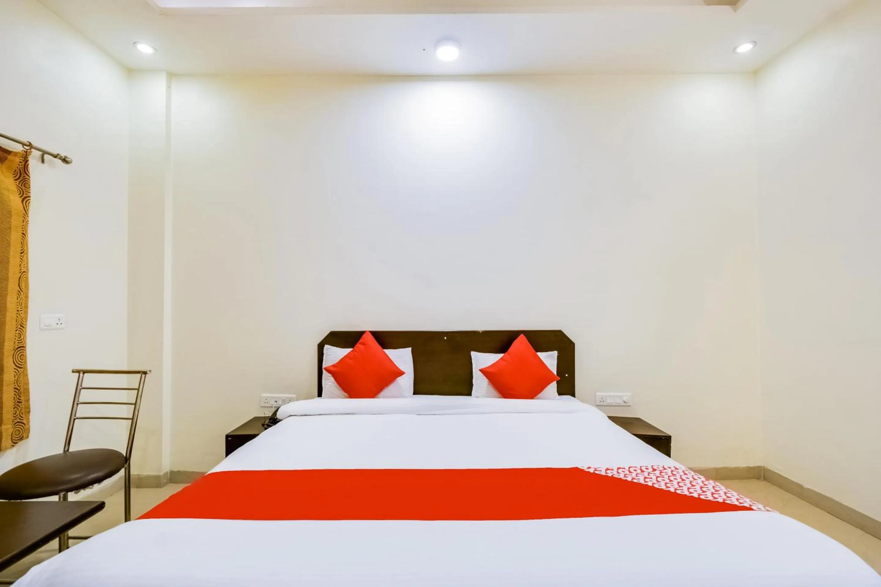 Bedroom in Hotel O The Thar Mid Way Hotel And Restaurant