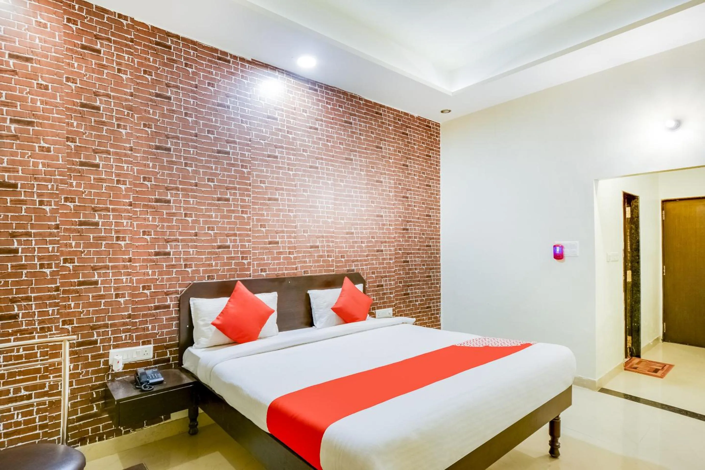 Bedroom in Hotel O The Thar Mid Way Hotel And Restaurant