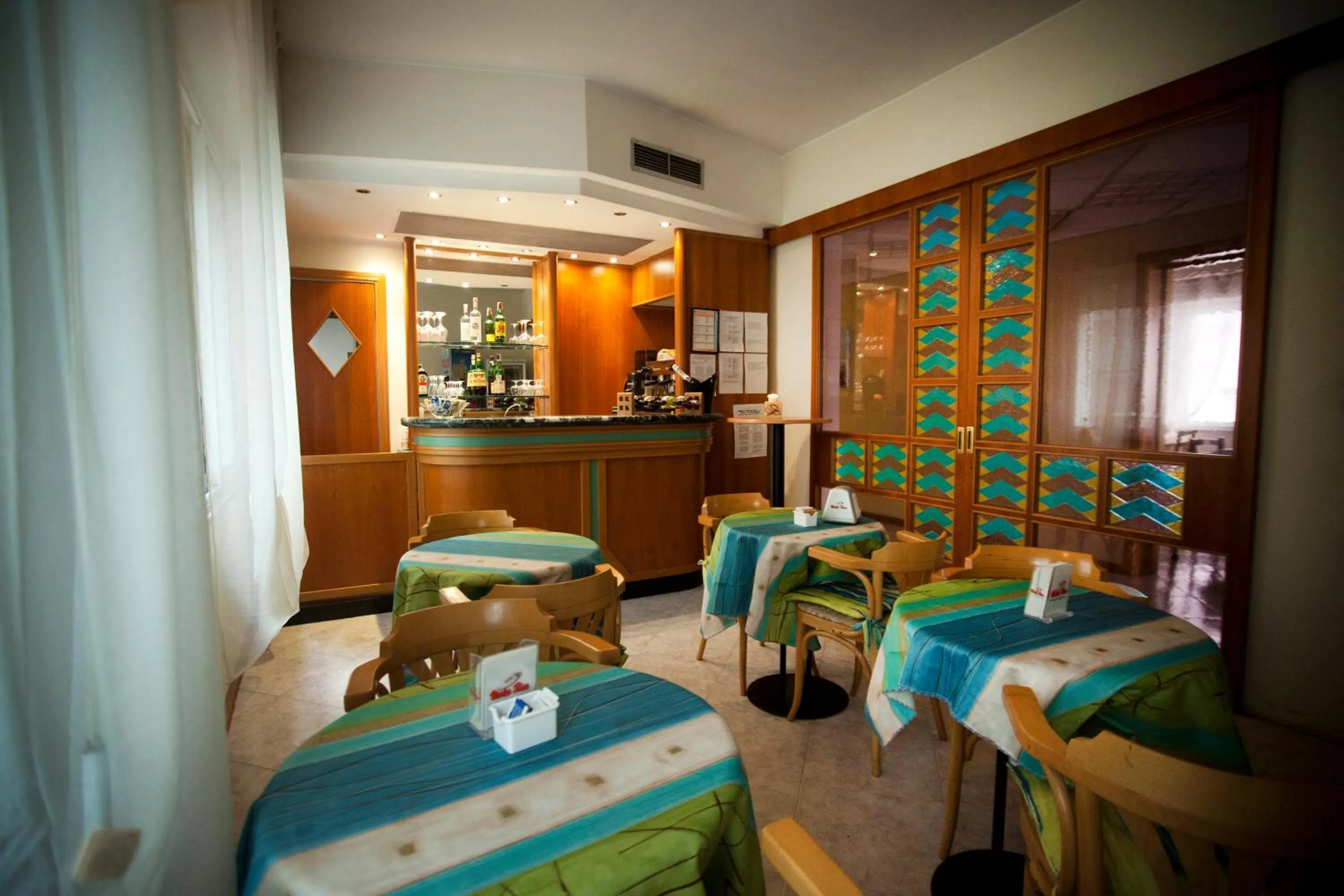 Day in Hotel Marina Bay