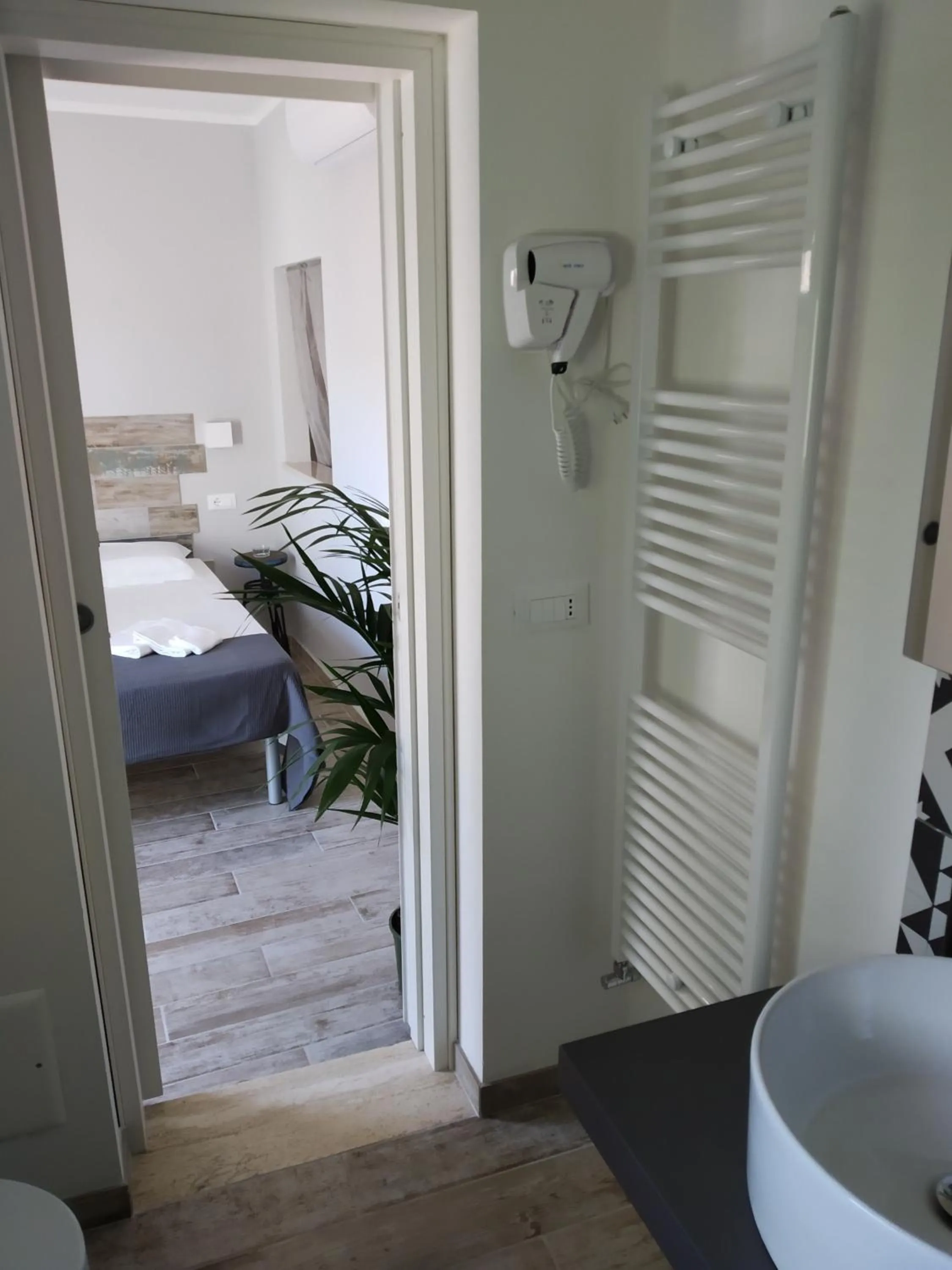 Bathroom, Bed in Dimora "I Santi Patroni"