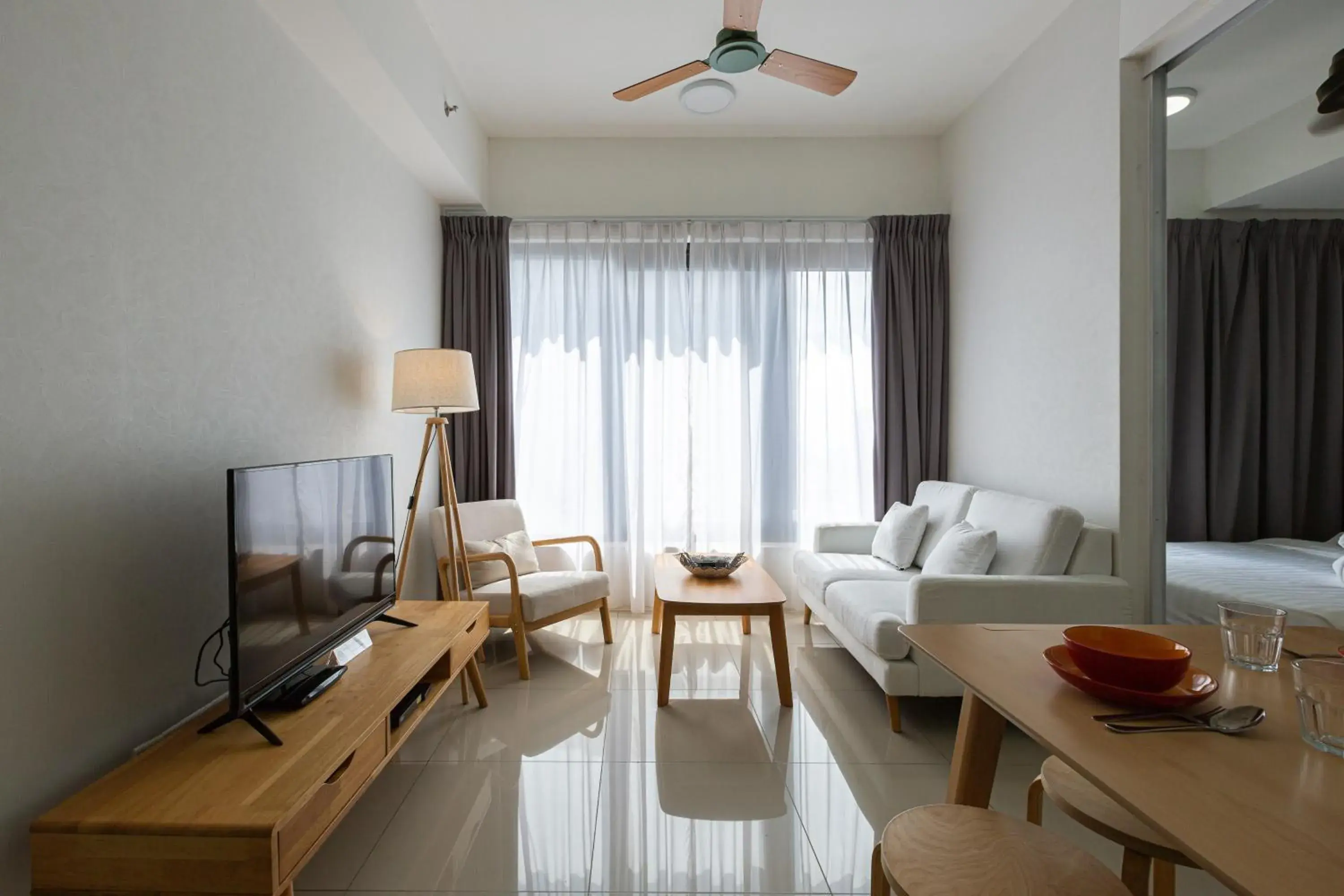 Two-Bedroom Apartment in Tropicana 218 Macalister Two-Bedroom Apartment in Tropicana 218 Macalister