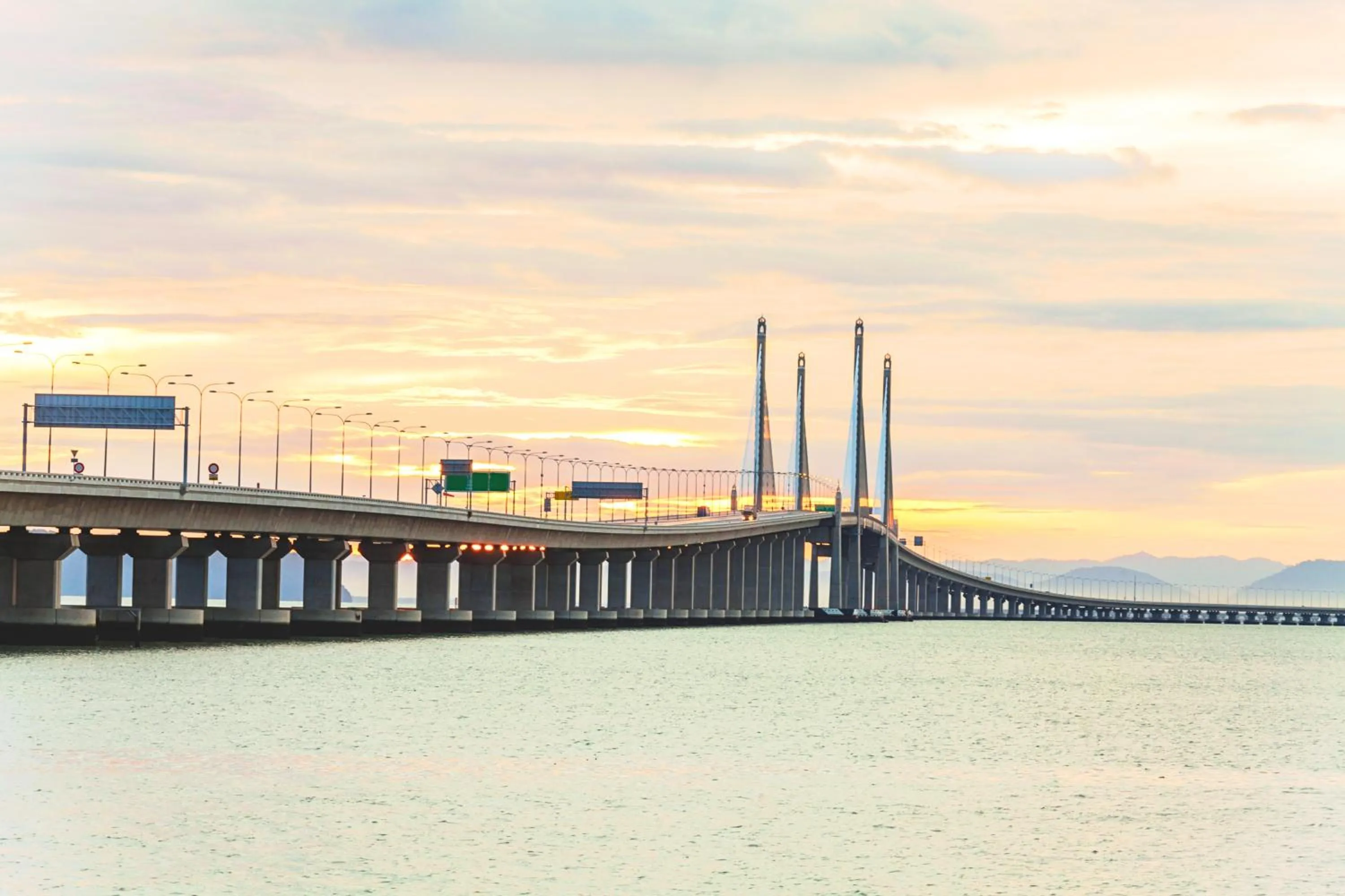 Tropicana 218 Macalister