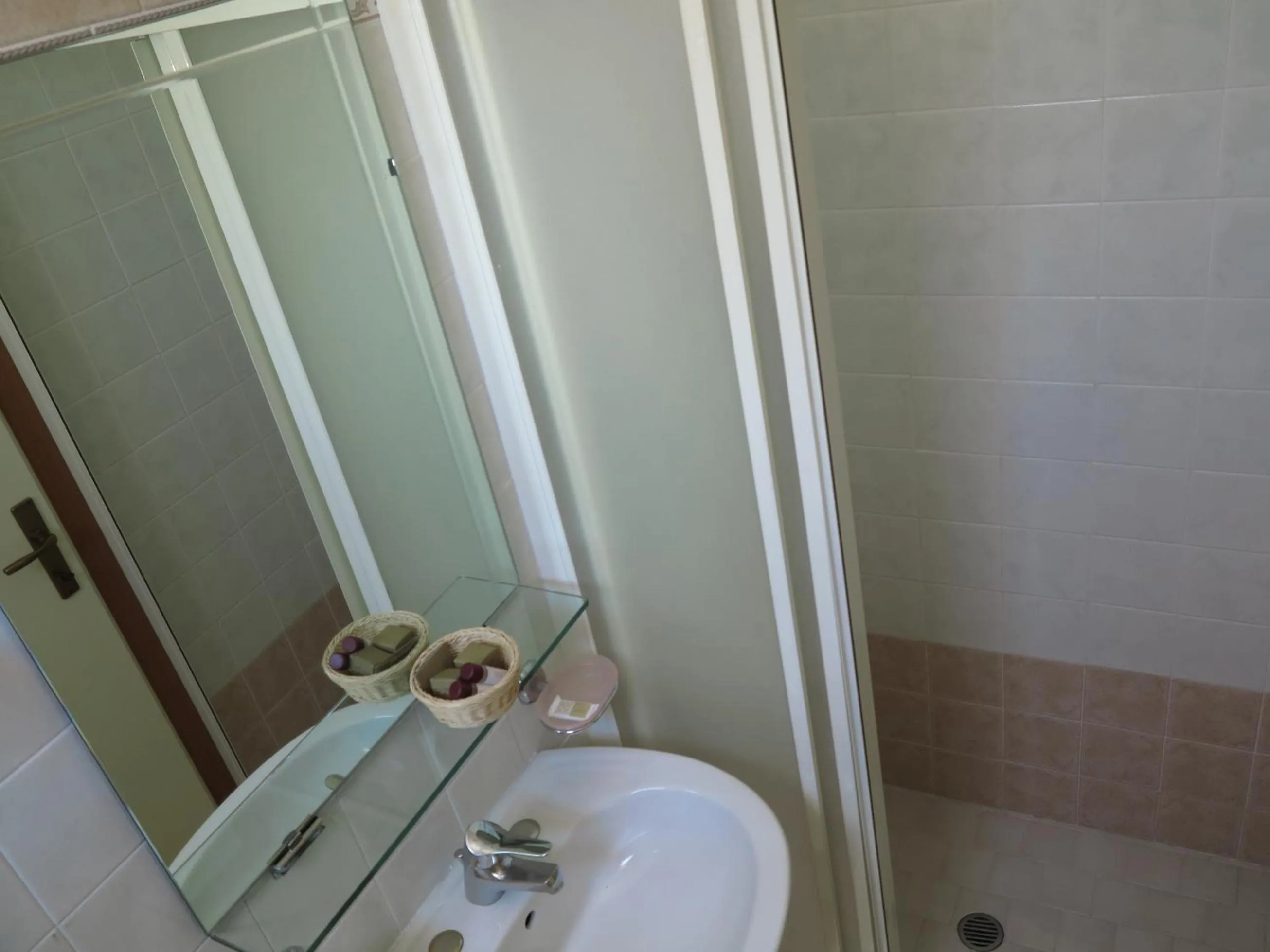 Toilet in Hotel Letizia