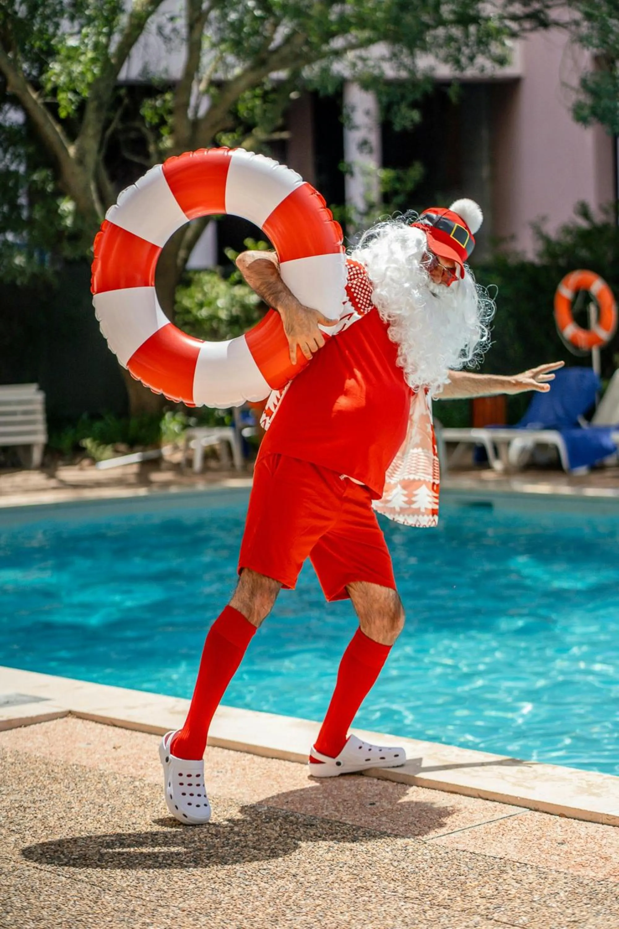 Swimming pool in Lisbon Marriott Hotel