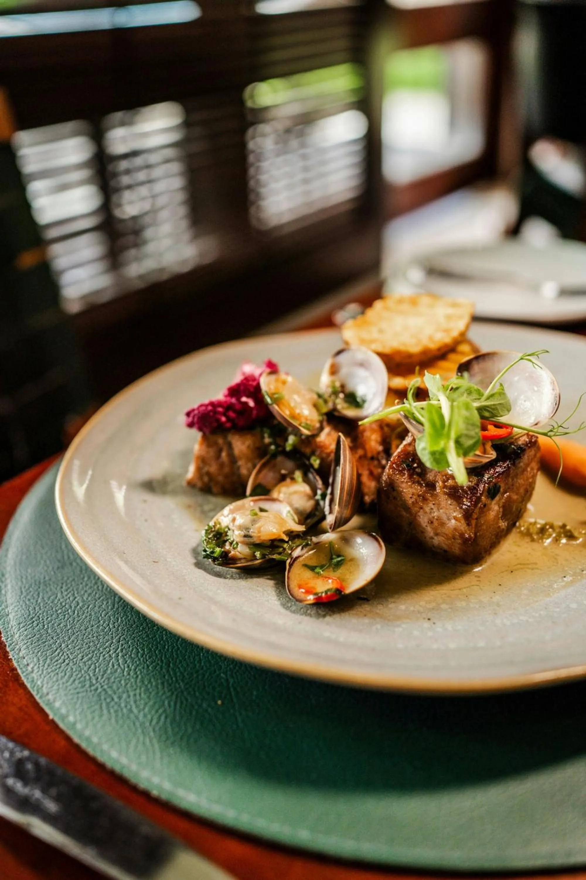 Restaurant/places to eat in Lisbon Marriott Hotel