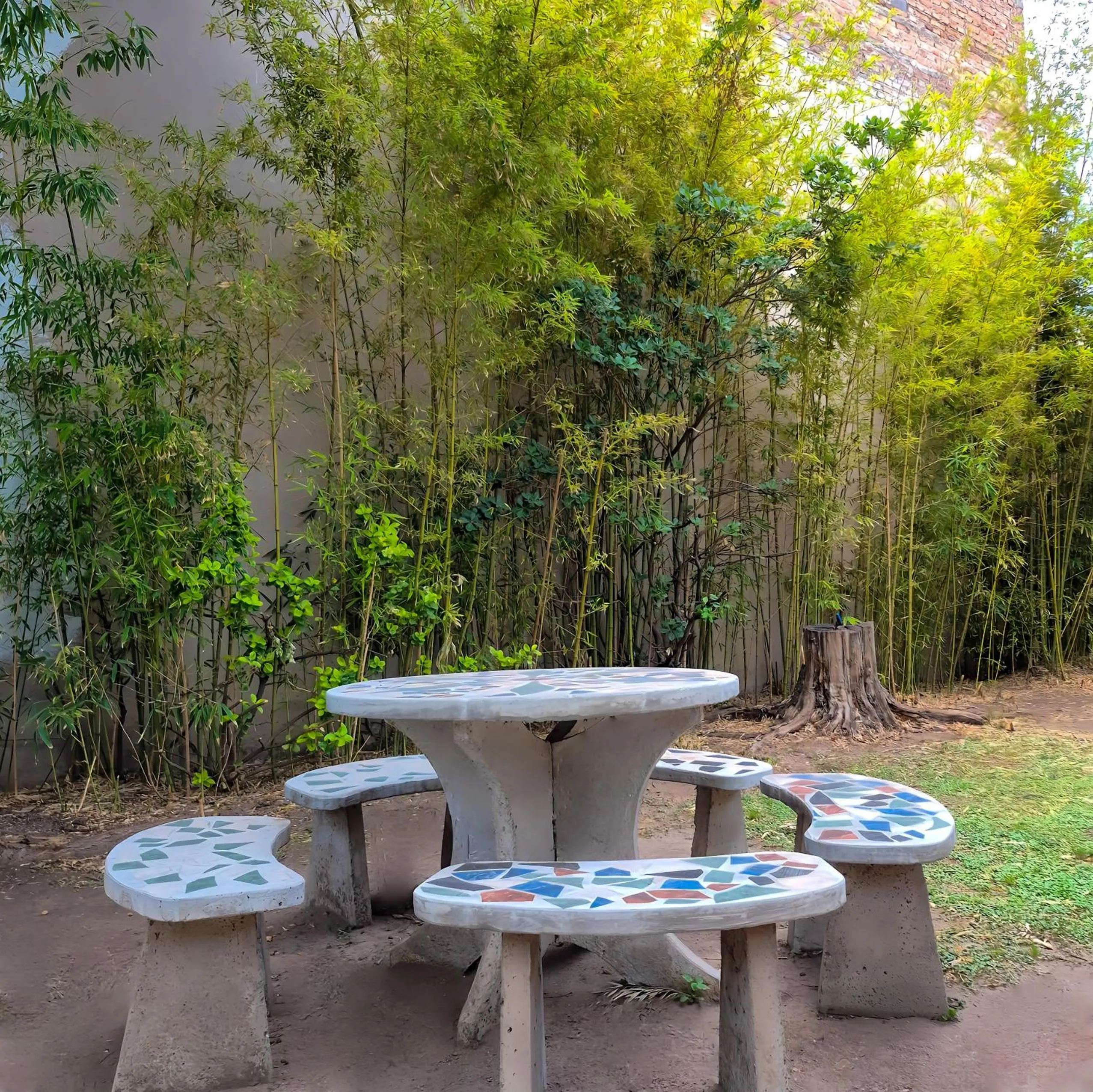 Garden view in Hotel Aiello