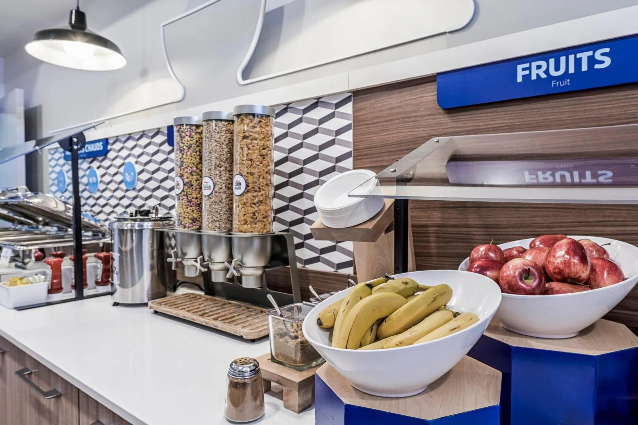 Restaurant/places to eat in Holiday Inn Express Hotel & Suites Saint - Hyacinthe by IHG