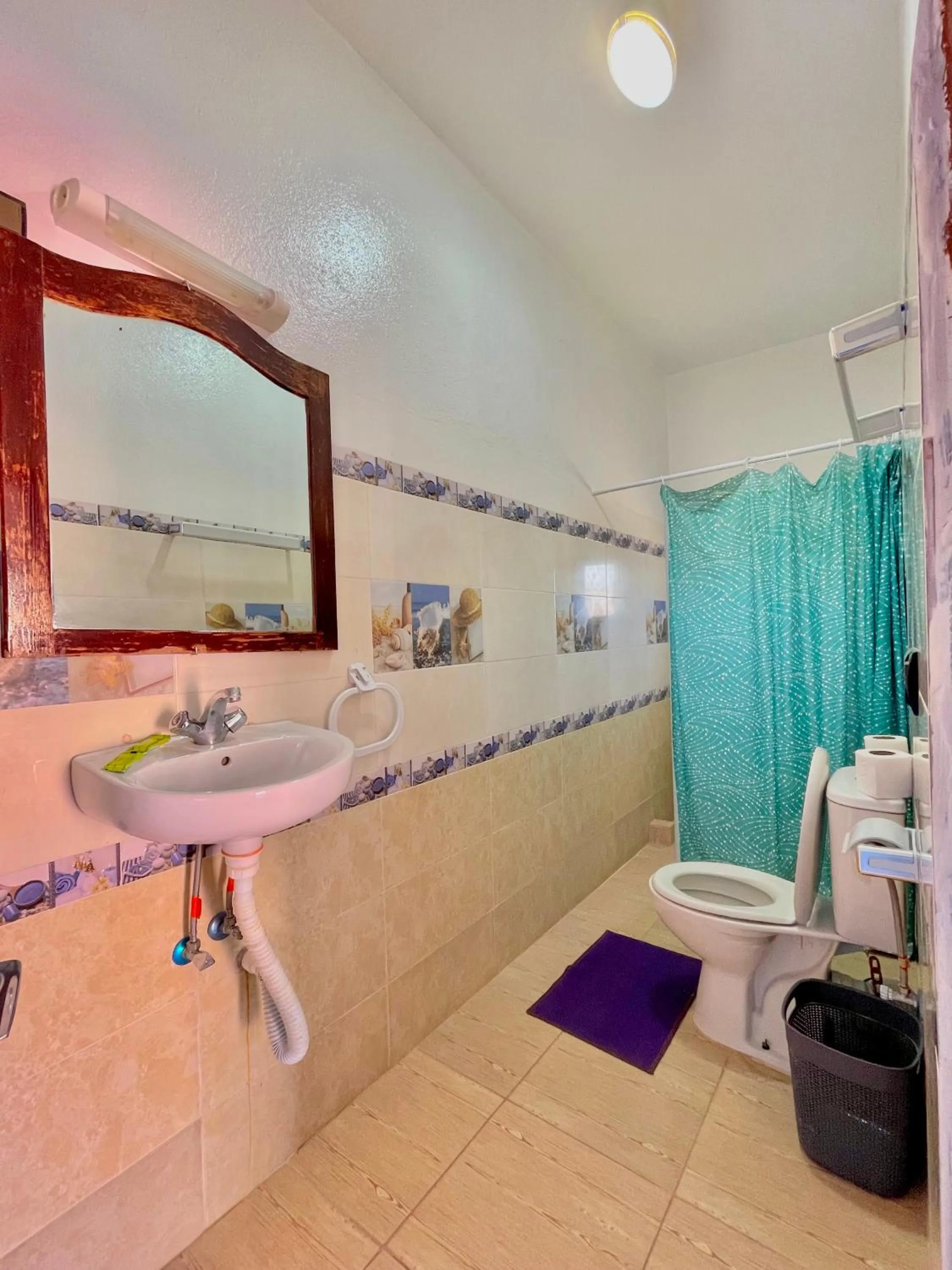 Bathroom in Hotel L'Arganier d'Ammelne