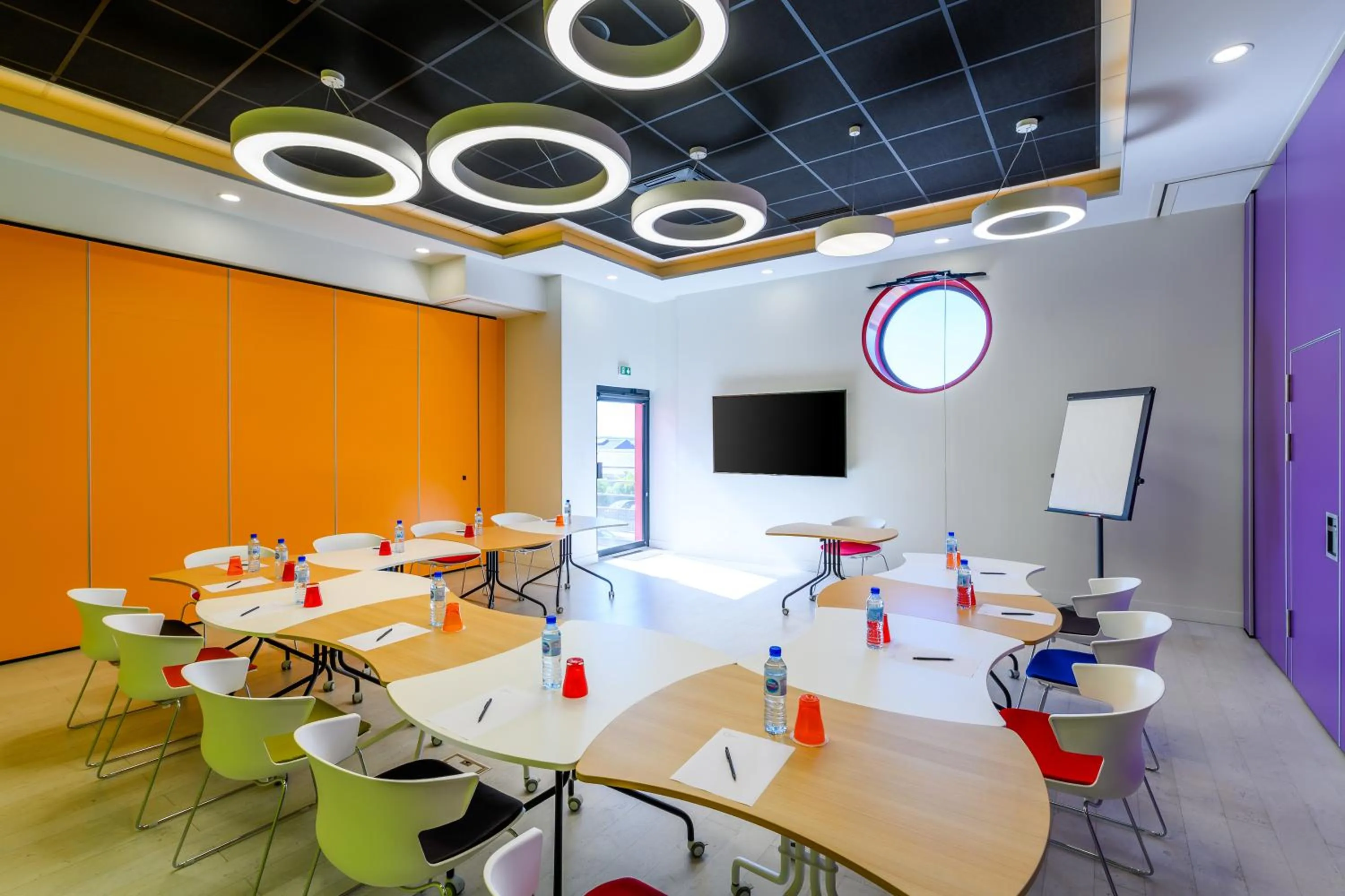 Business facilities in Kyriad Prestige Amiens Poulainville - Hotel and Spa