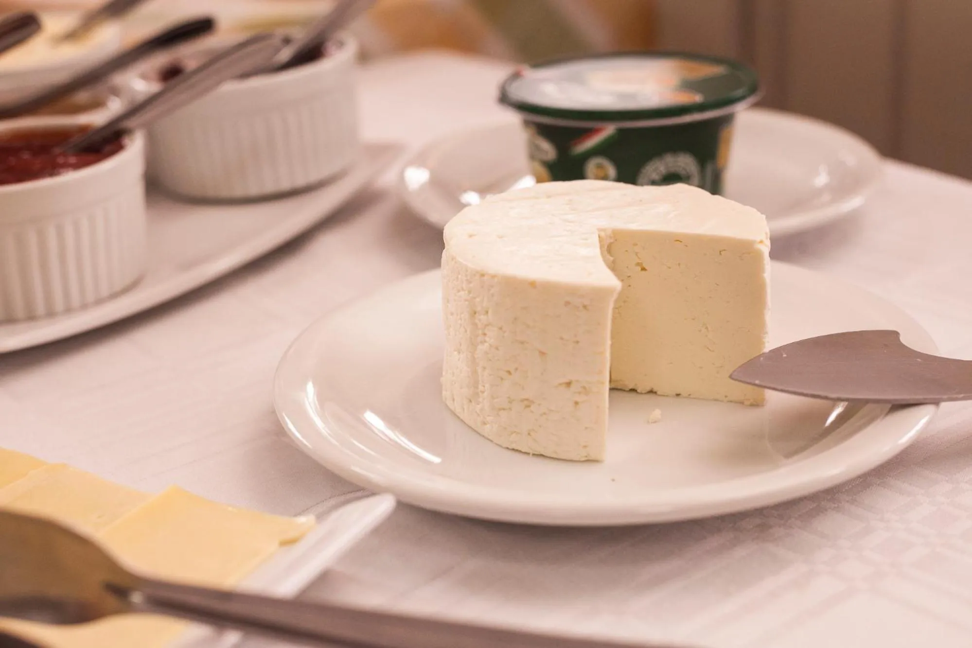 Buffet breakfast in Pousada Pedra Preta