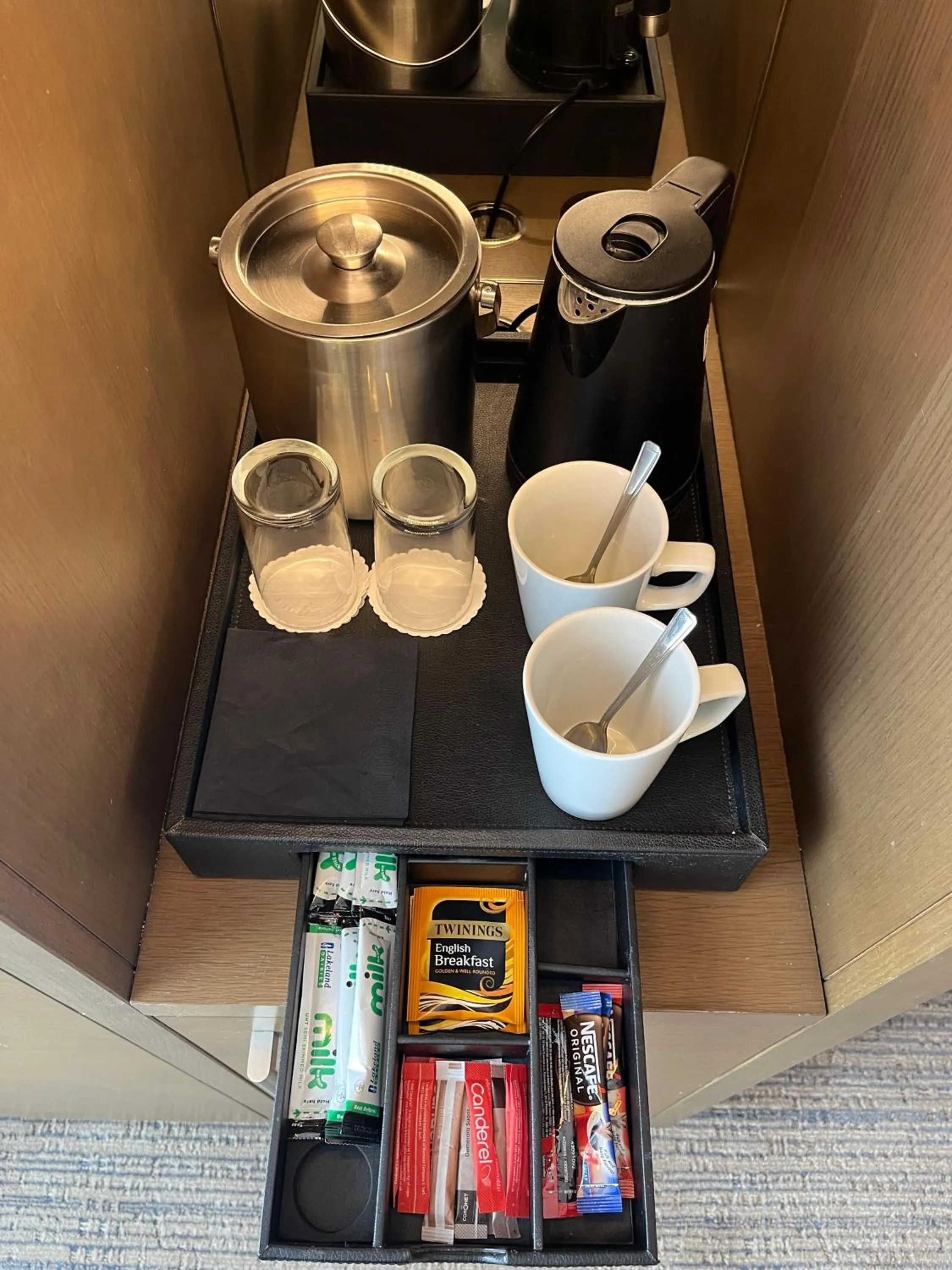 Property building in Courtyard by Marriott Oxford South