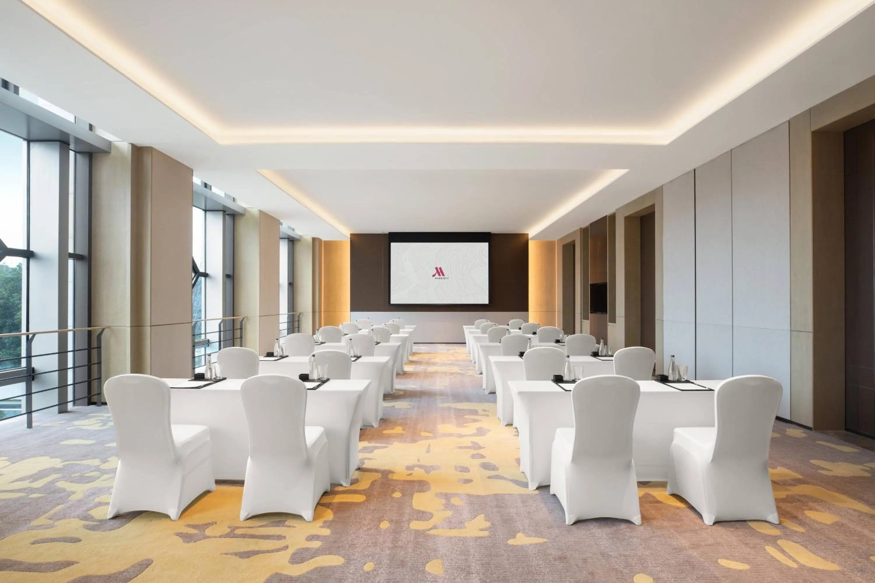 Meeting/conference room in Wuxi Marriott Hotel Lihu Lake