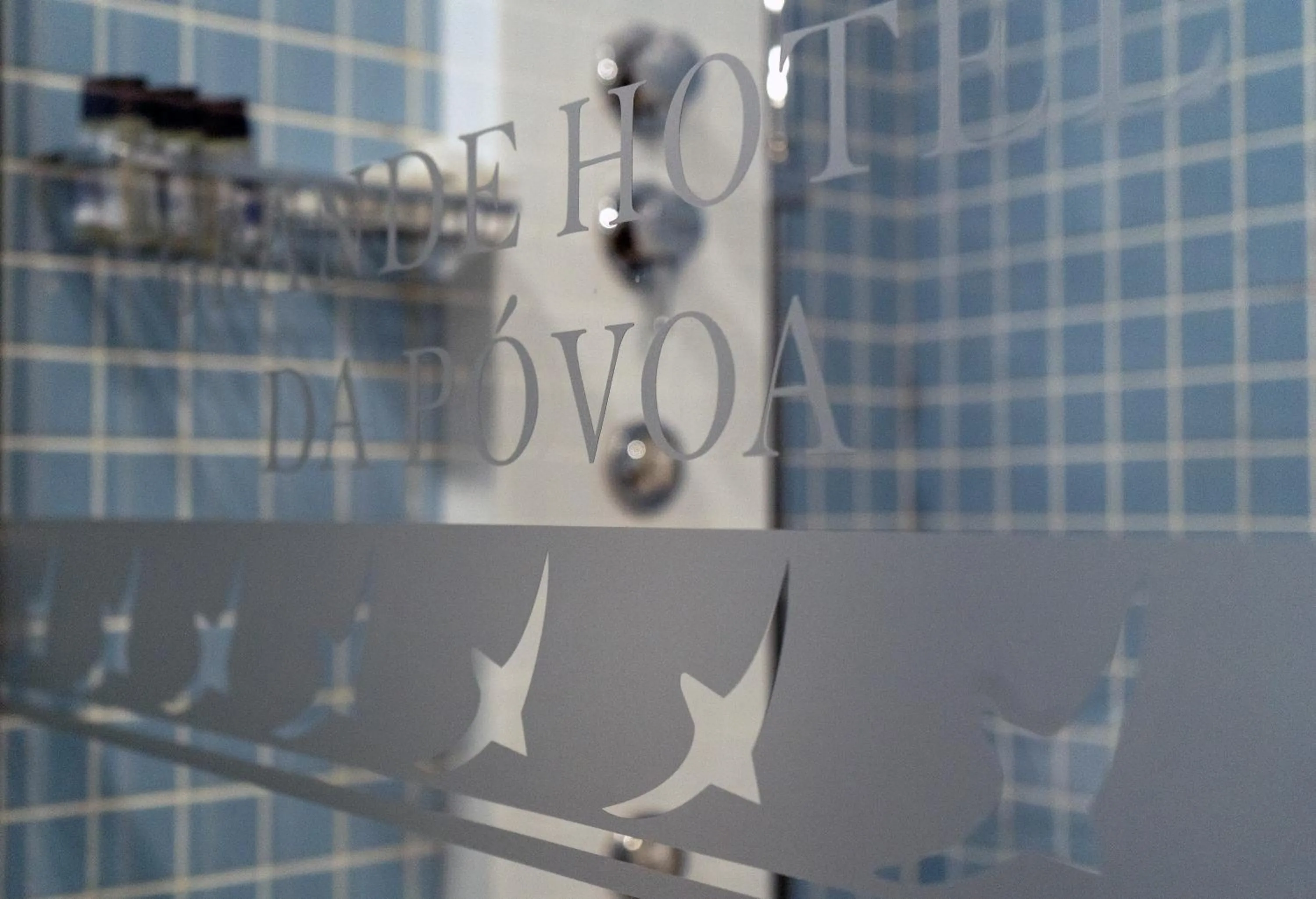 Toilet in THE ONE Grand Hotel da Póvoa - by MHMB Hospitality