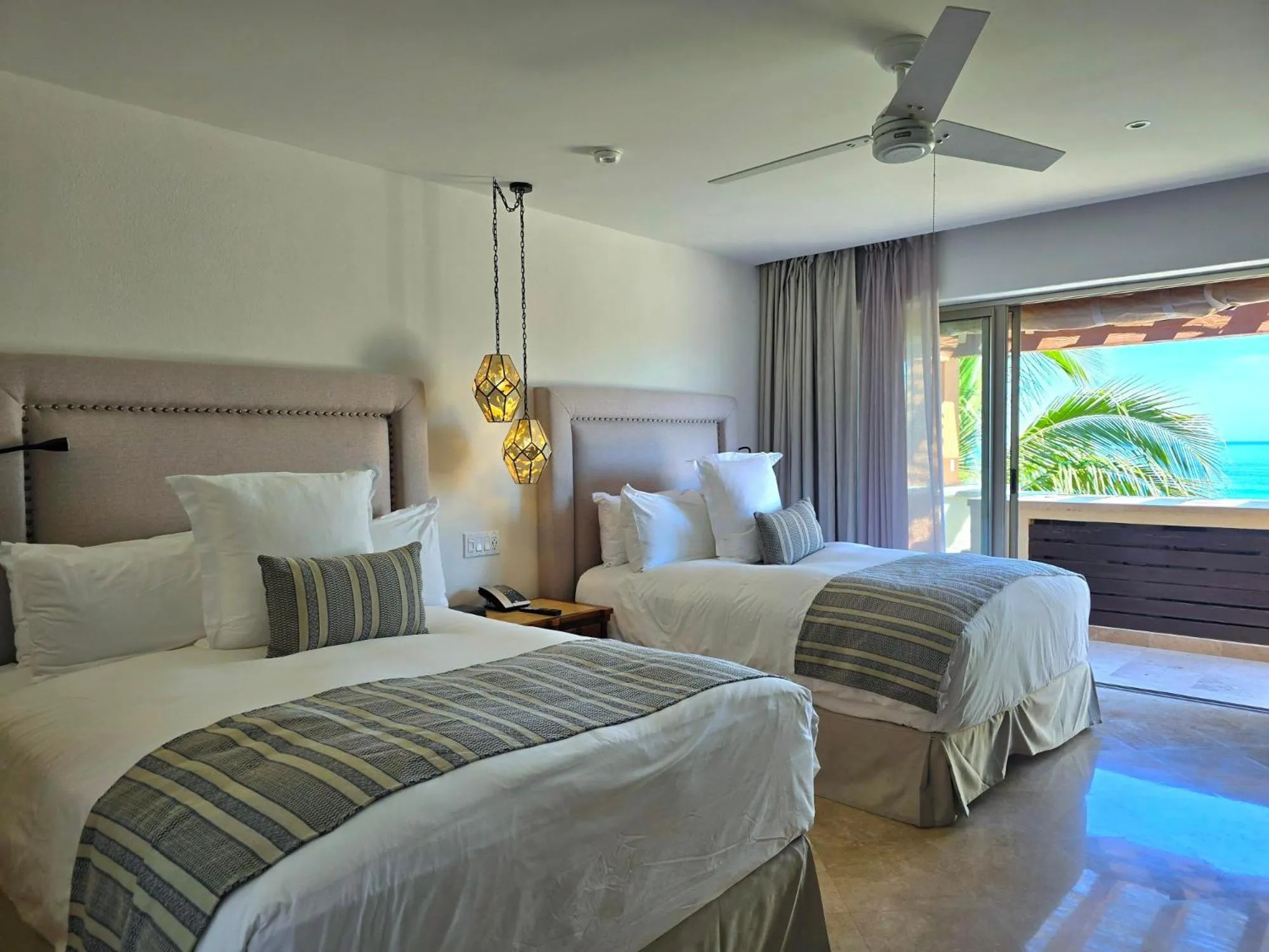 Bedroom, Bed in Zoetry Casa del Mar Los Cabos