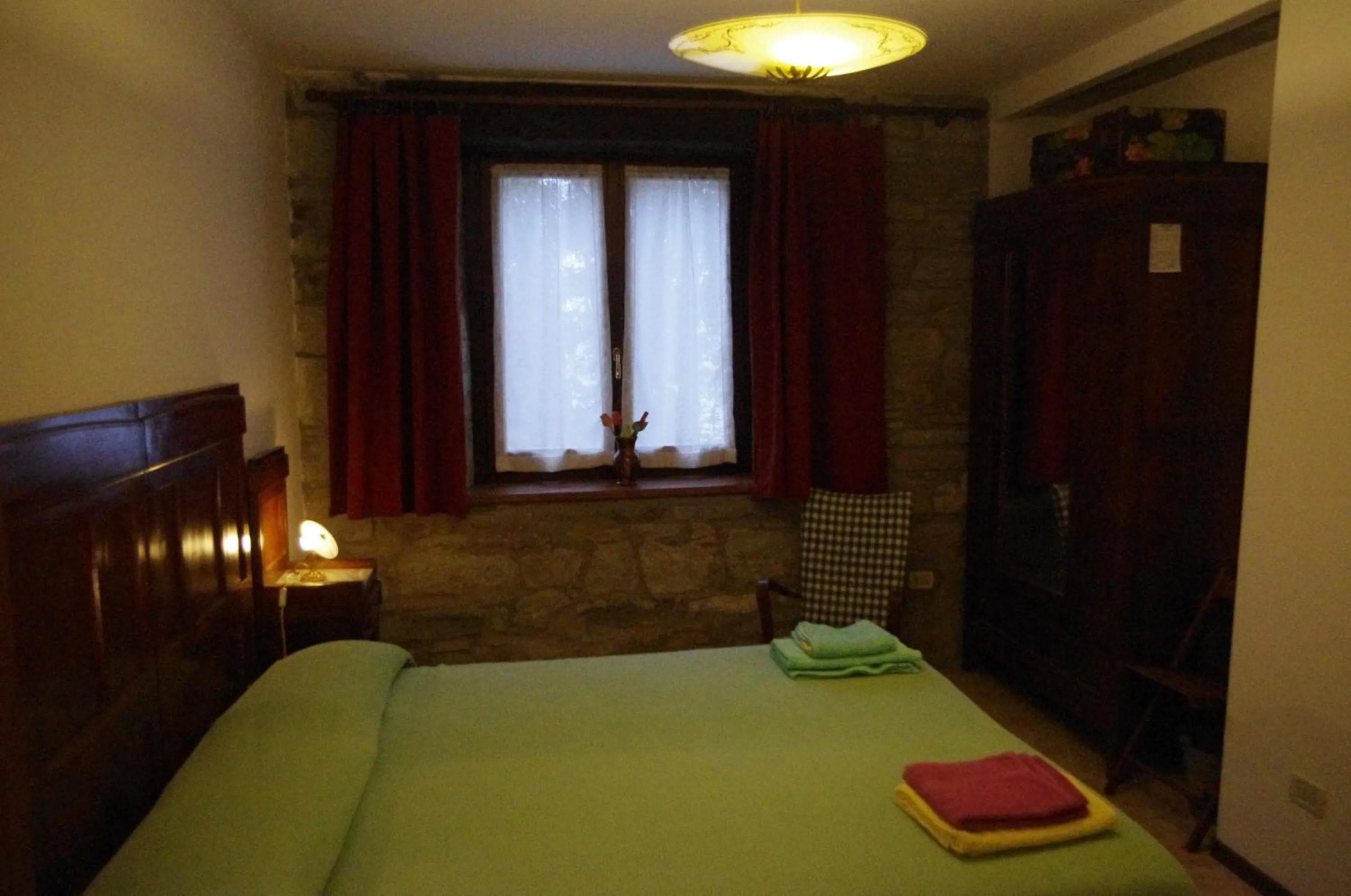 Bed in Fattoria La Guedrara