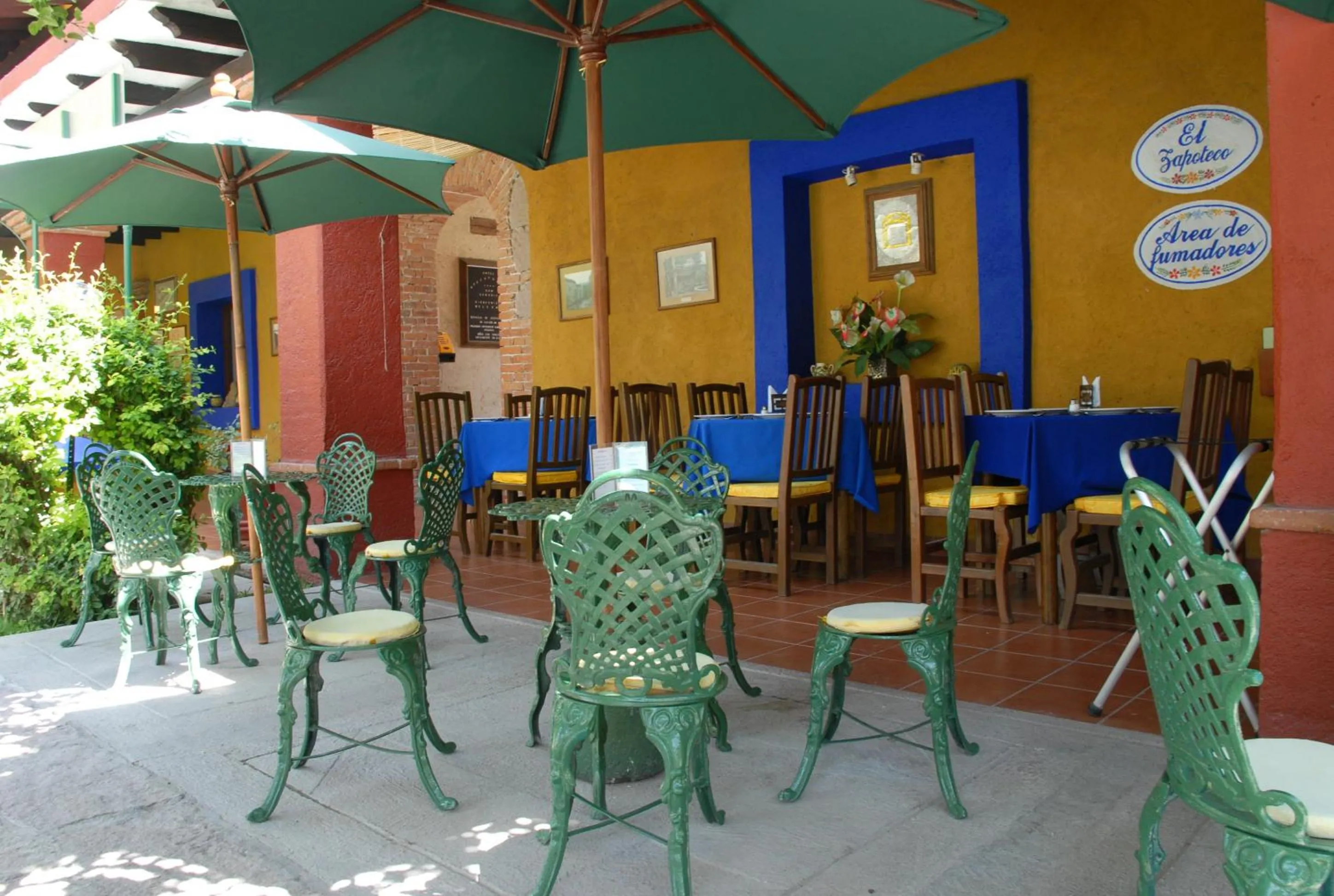 Lounge or bar in Hotel Hacienda Don Cenobio