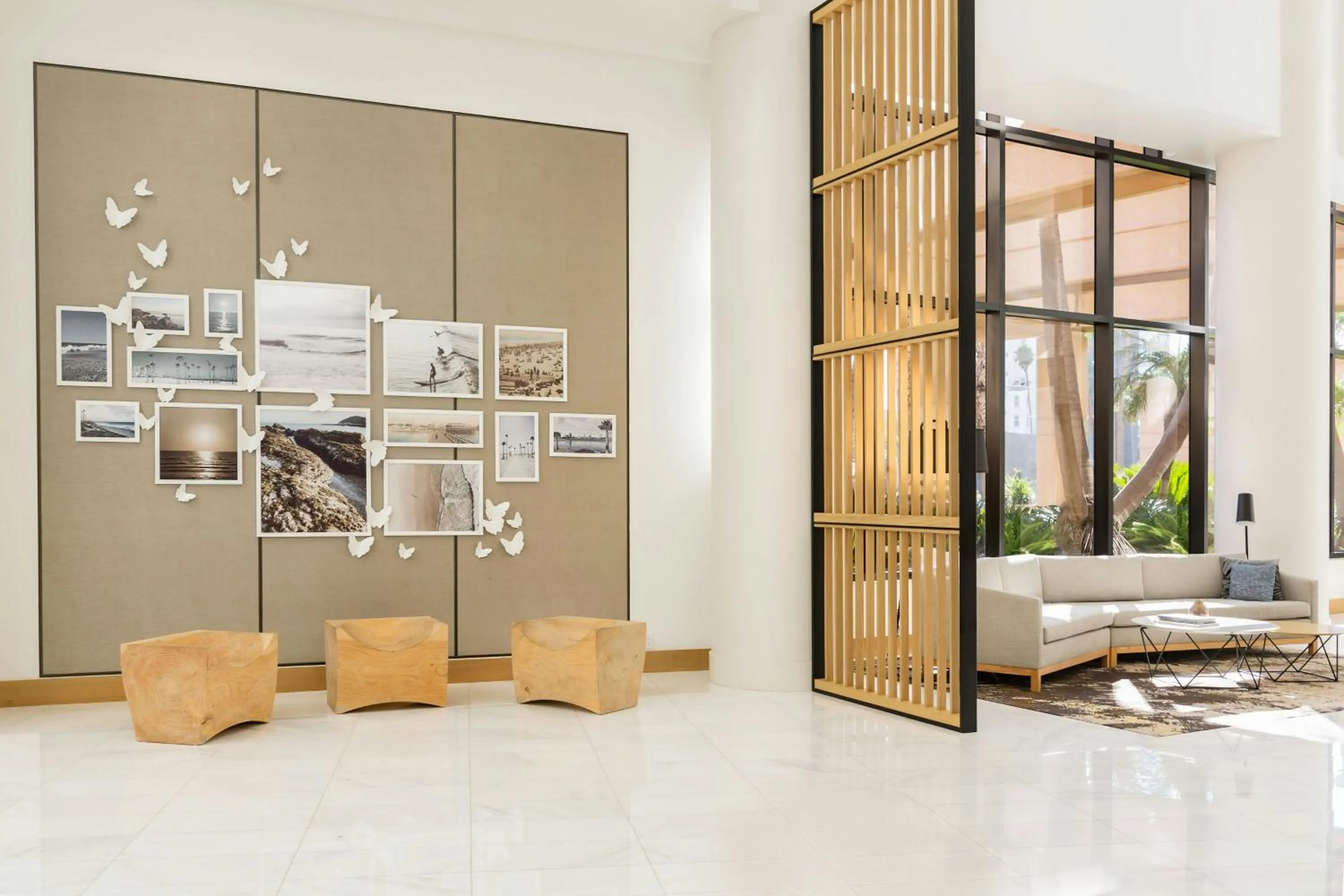 Lobby or reception in The Westin Long Beach
