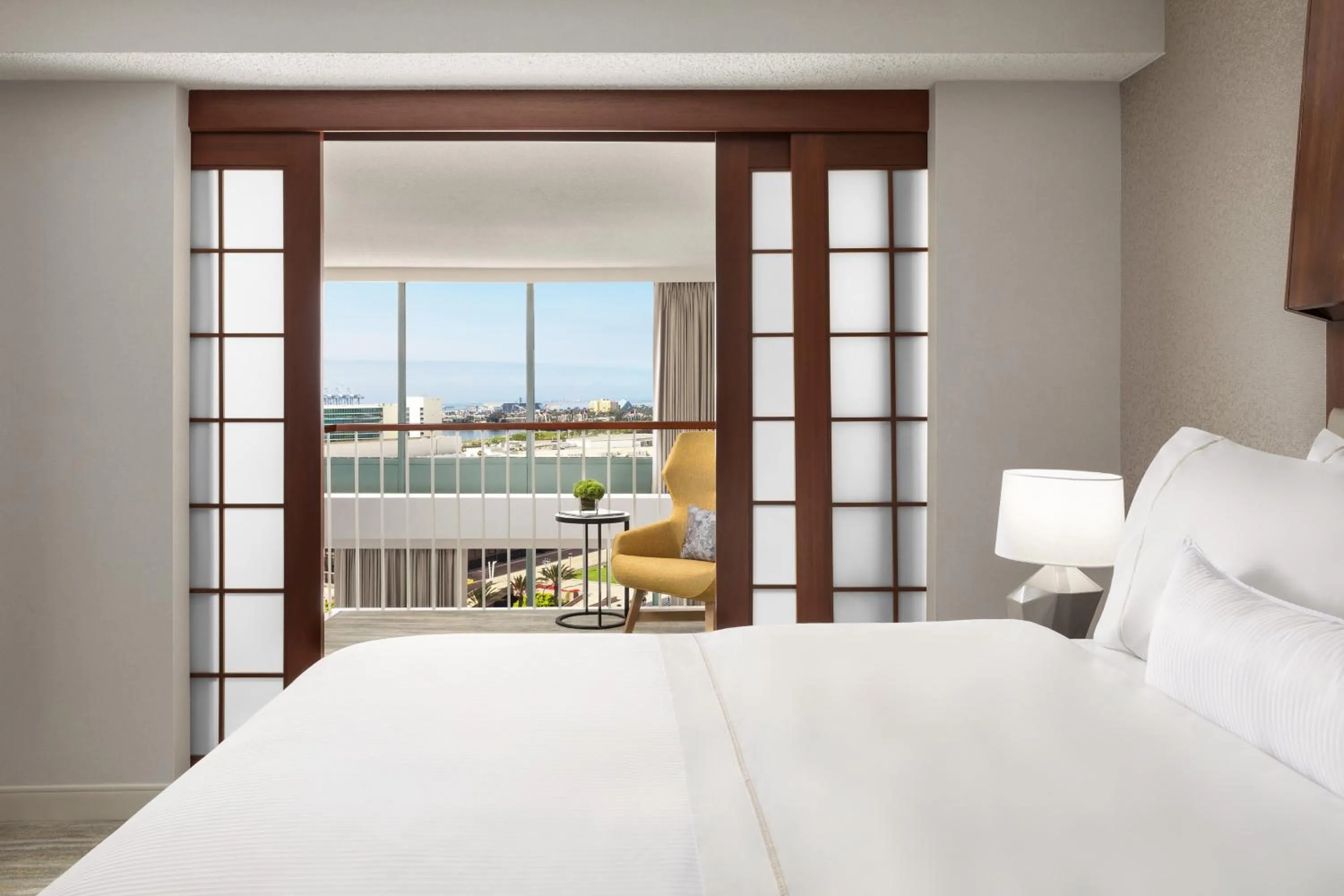 Bedroom, Bed in The Westin Long Beach