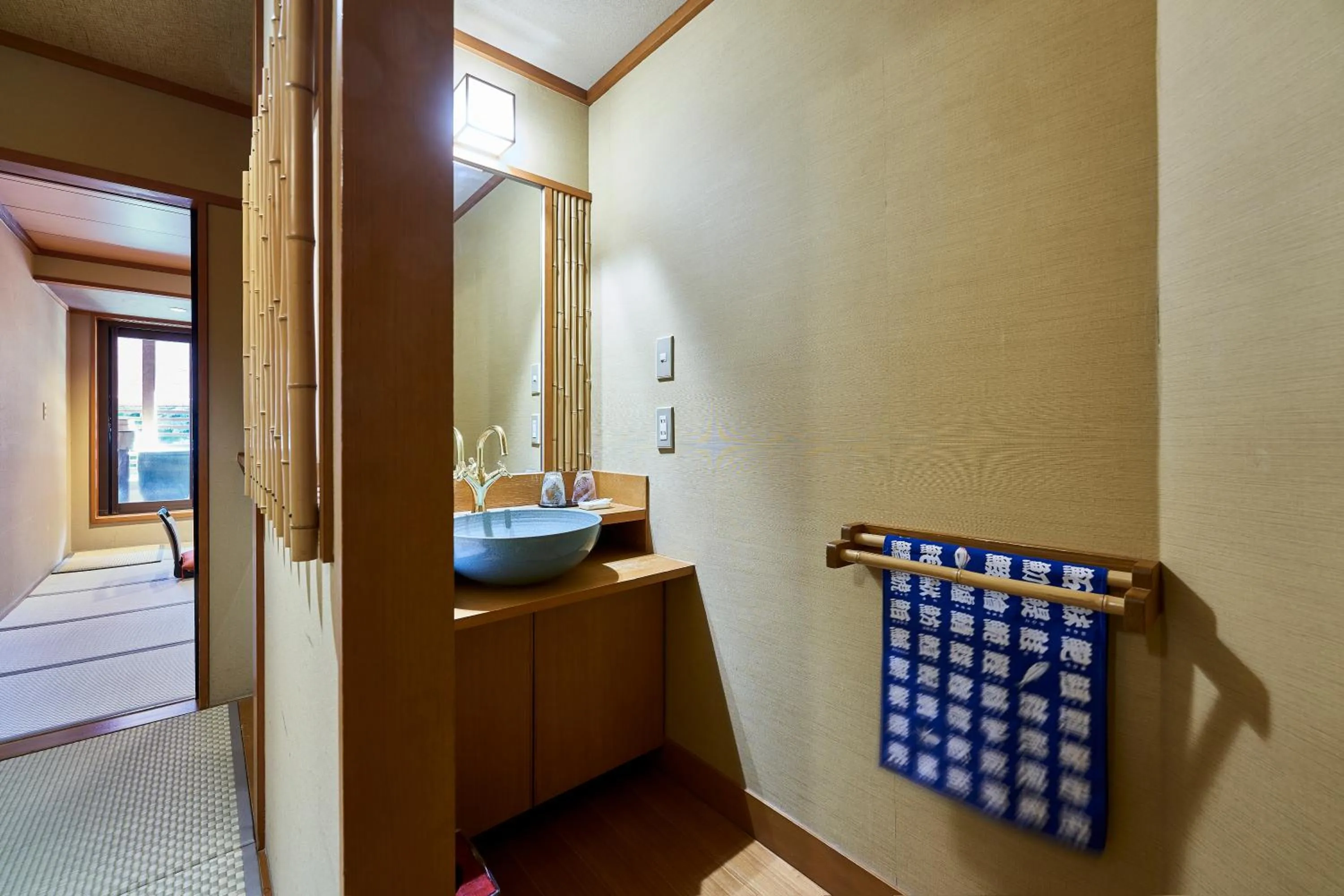 Area and facilities in Shima-Onsen Toshimaya