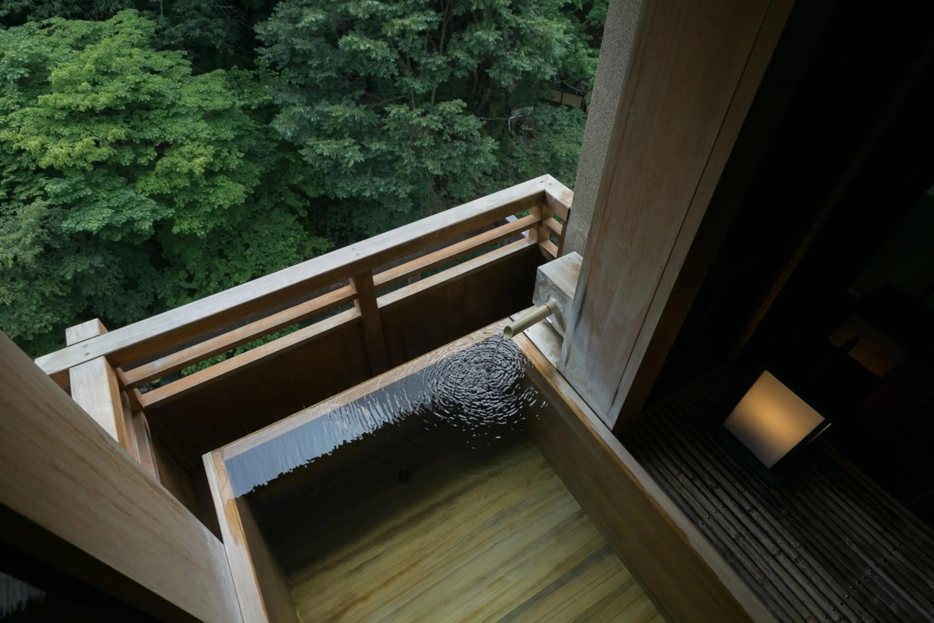 Hot Spring Bath in Shima-Onsen Toshimaya