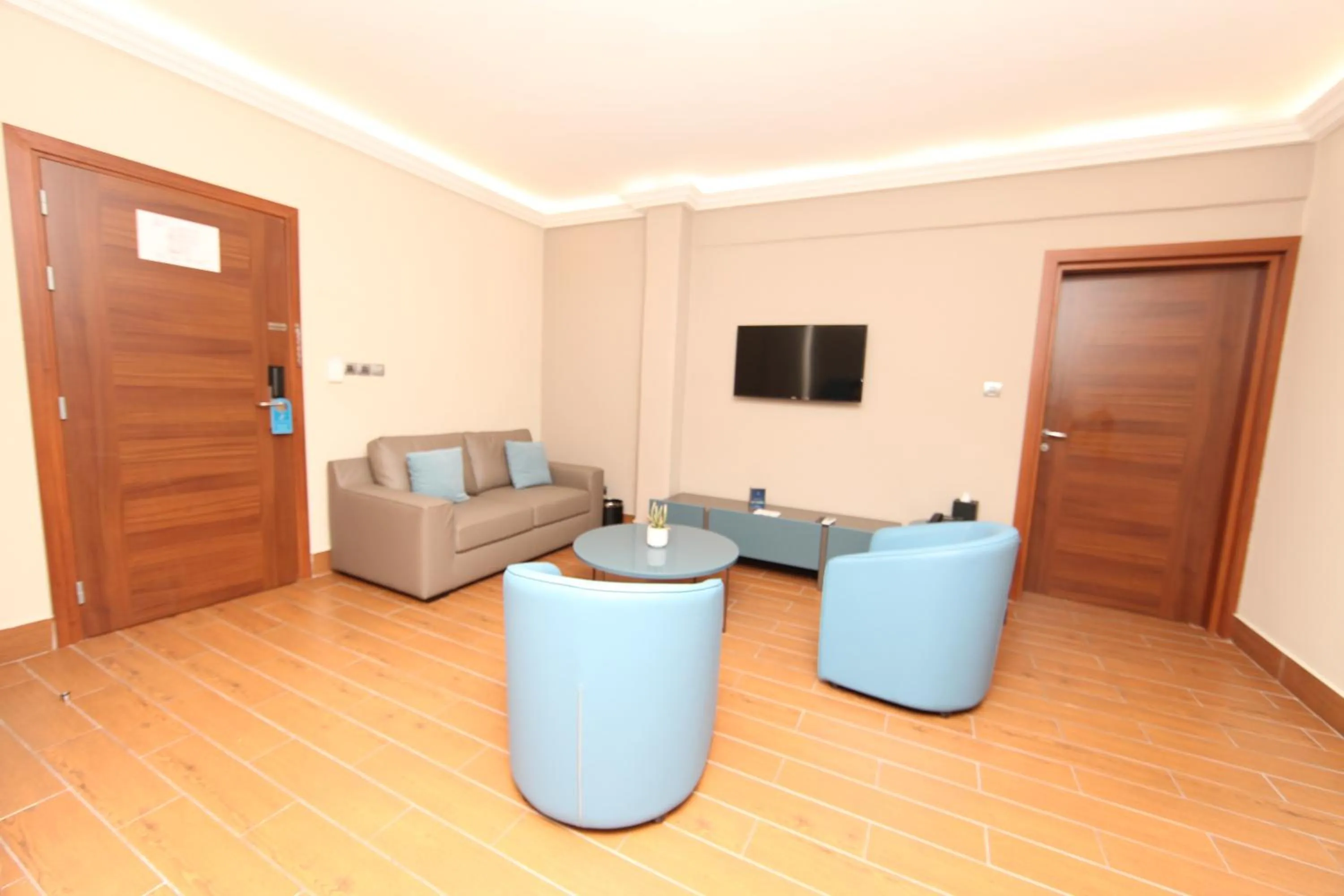 Seating area in Hotel La Falaise Bonapriso