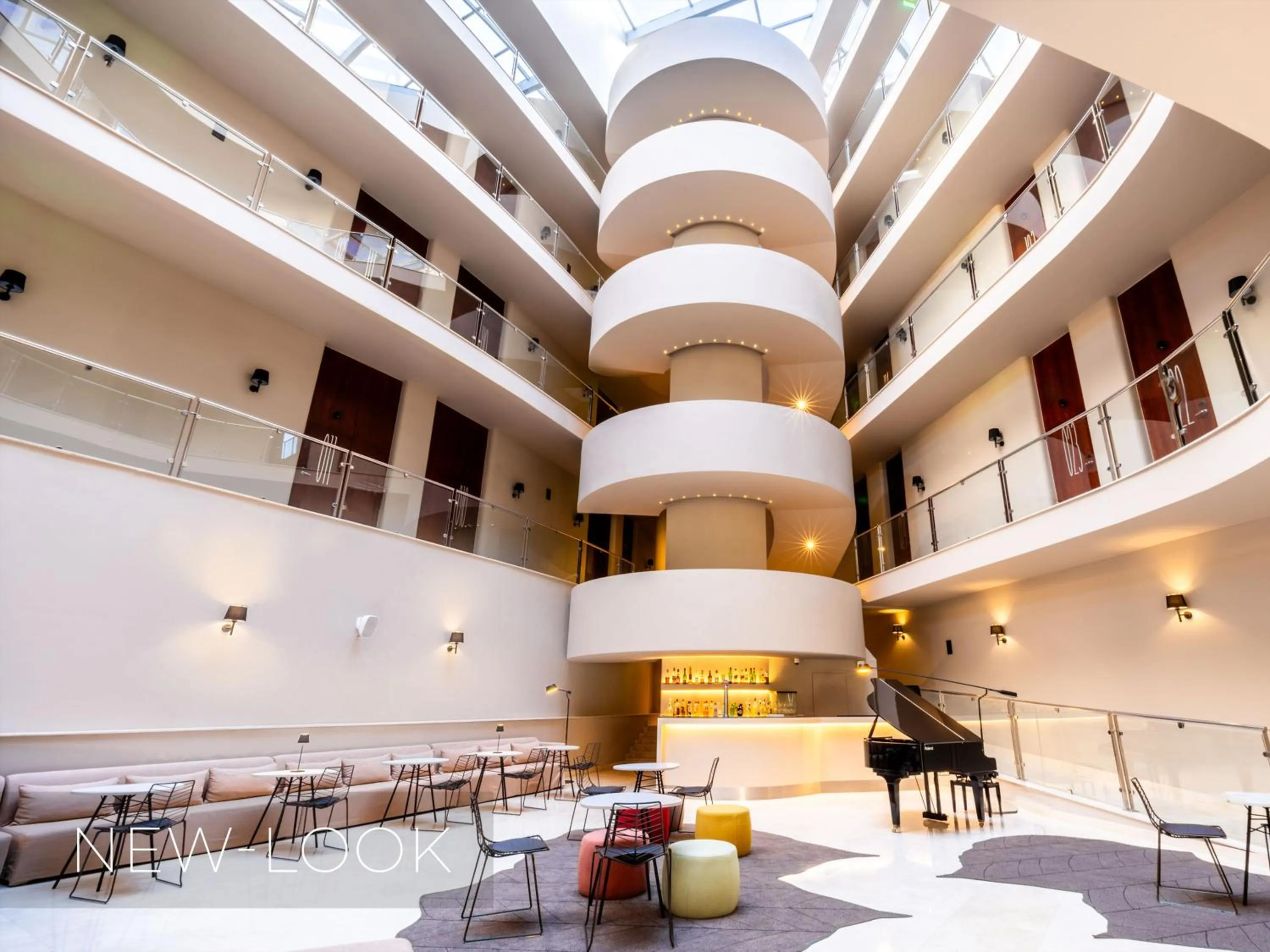 Lounge or bar in Aqua Pedra Dos Bicos Design Beach Hotel - Adults Friendly