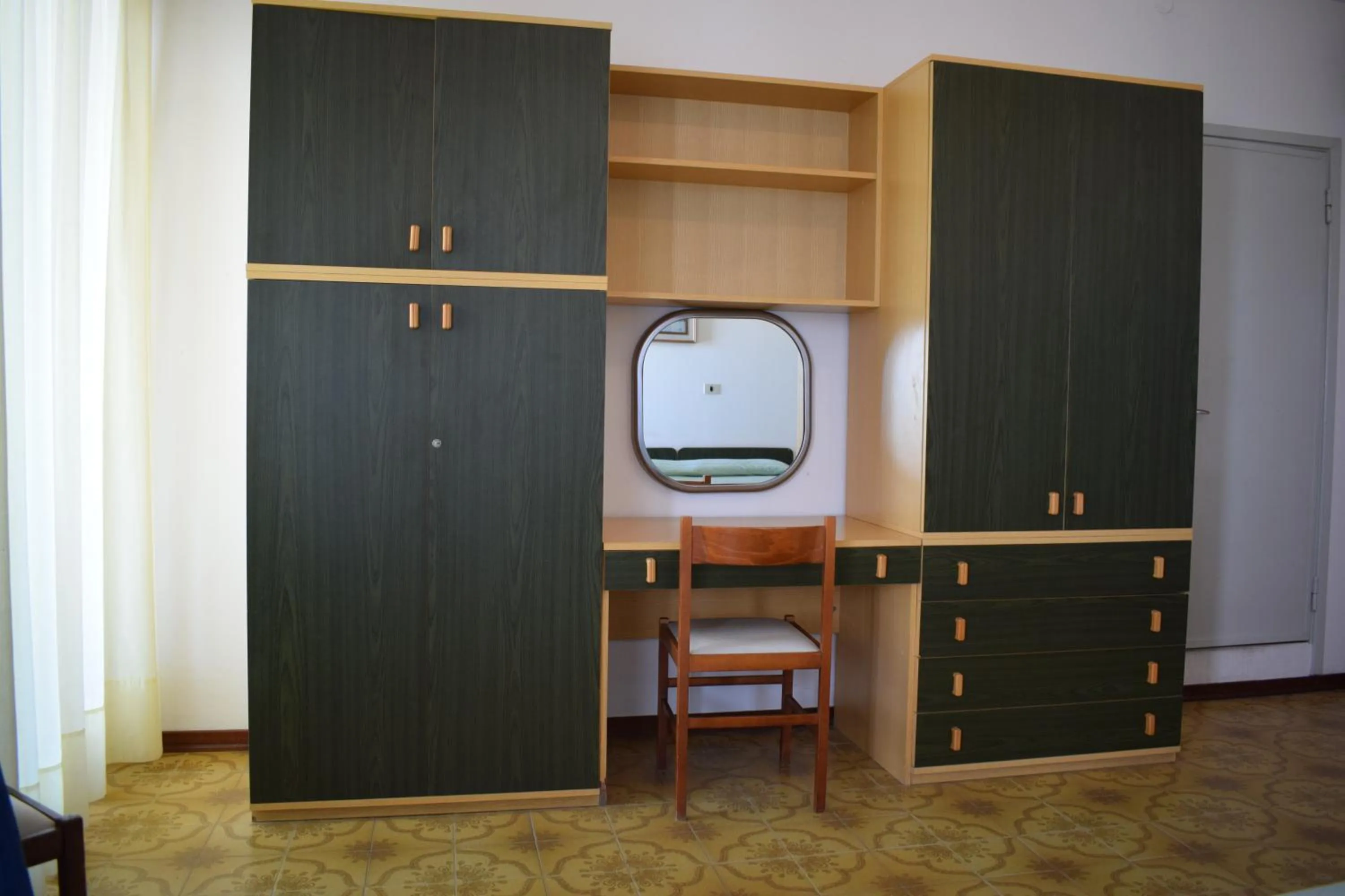 Decorative detail in Hotel Astoria