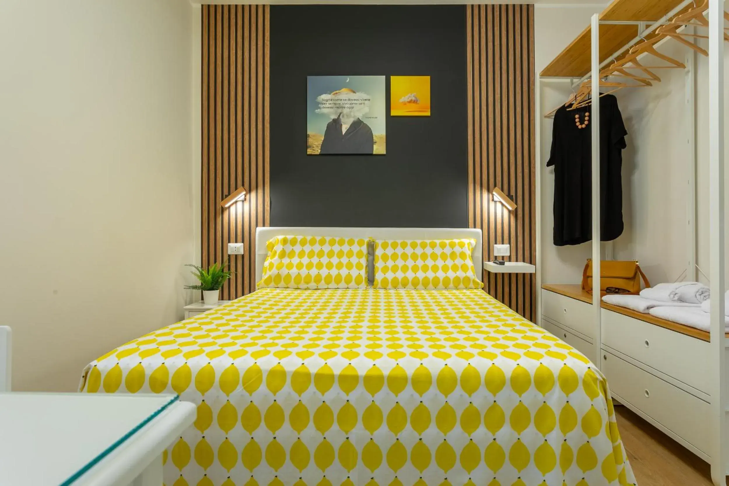 B&B Pensieri d'autore - Parcheggio e Self Check-in B&B Pensieri d'autore - Parcheggio e Self Check-in