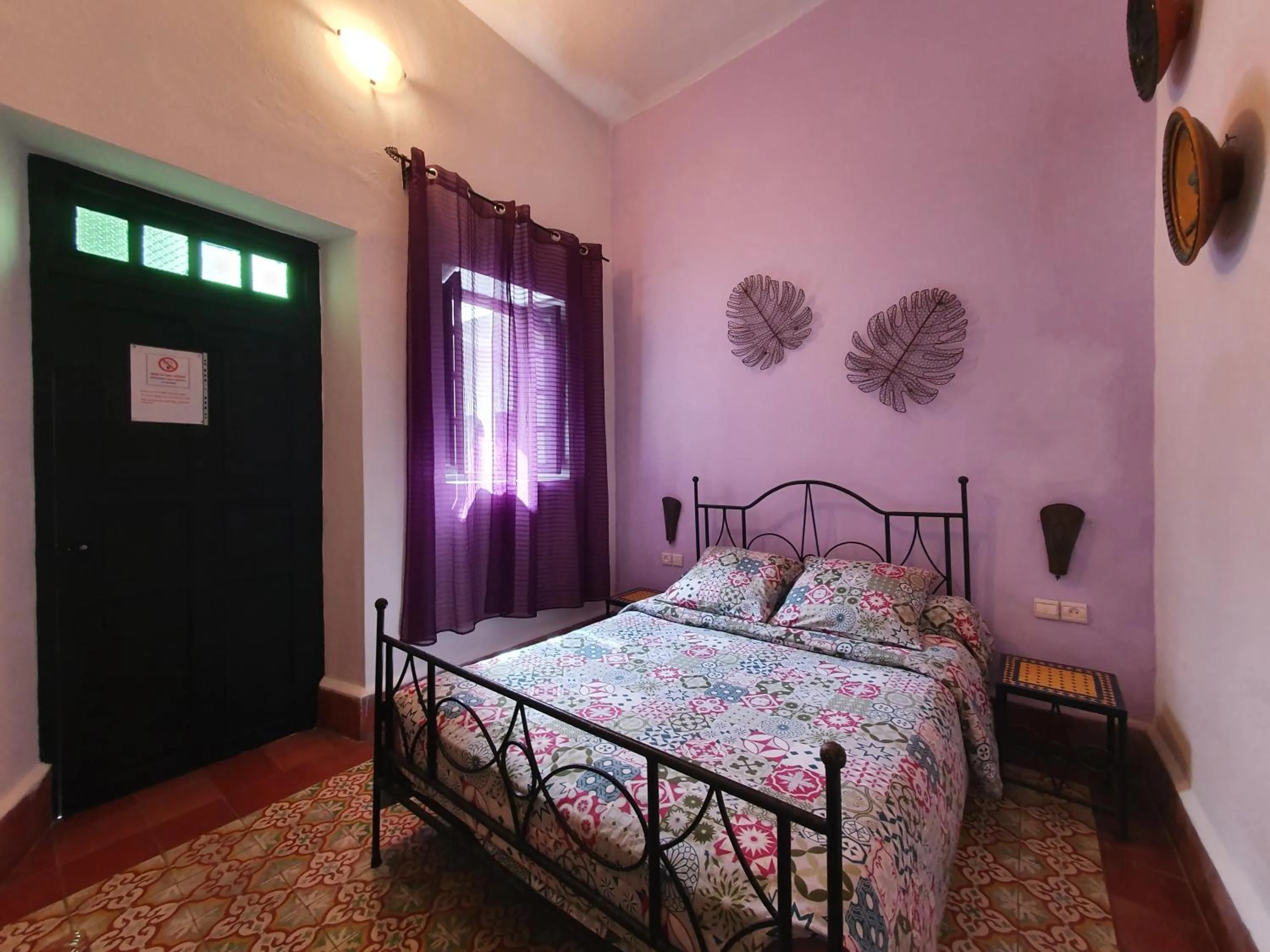 Photo of the whole room, Bed in Riad Sidi Magdoul