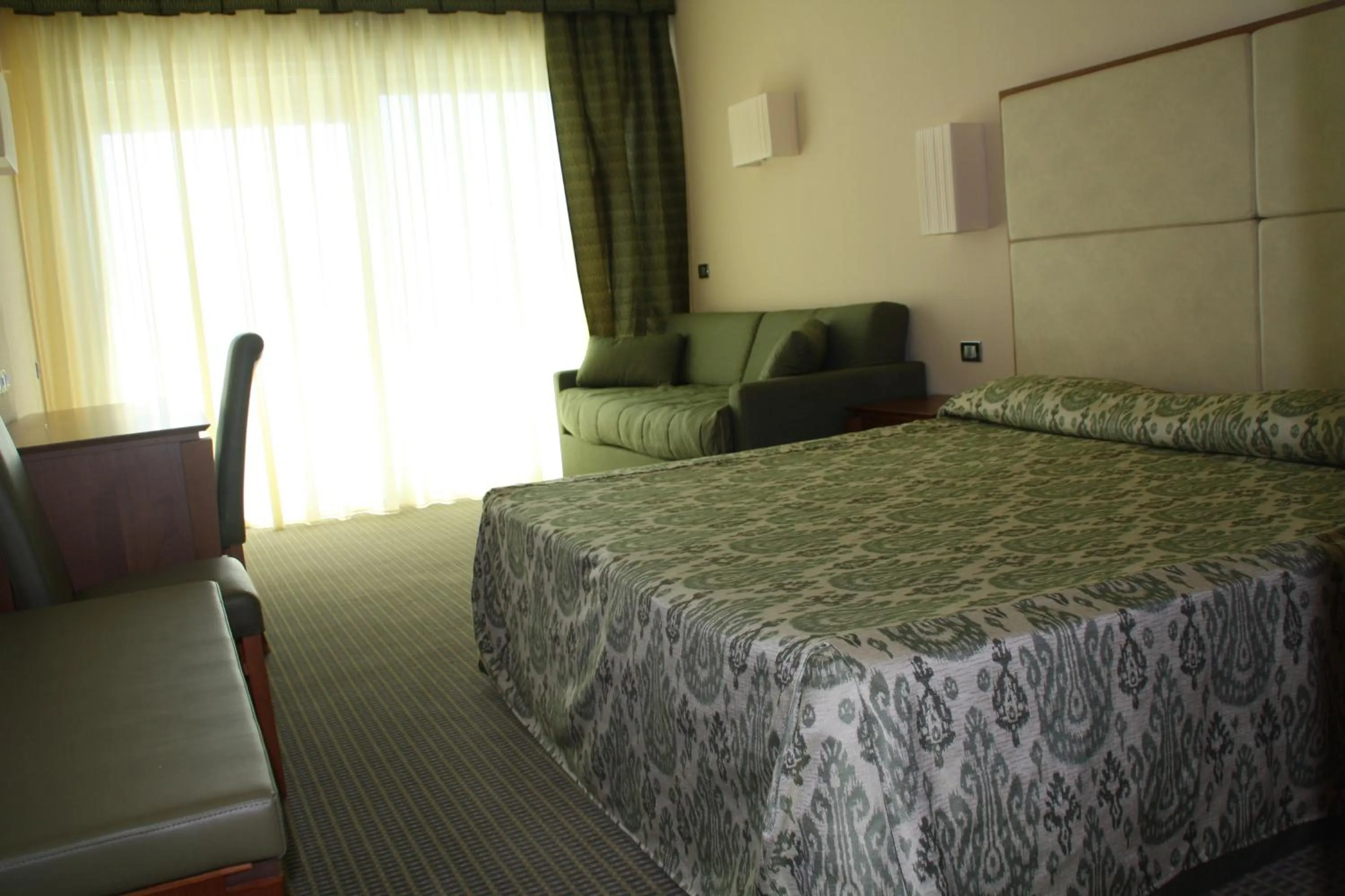 Photo of the whole room, Bed in Hotel Villaggio Club Altalia