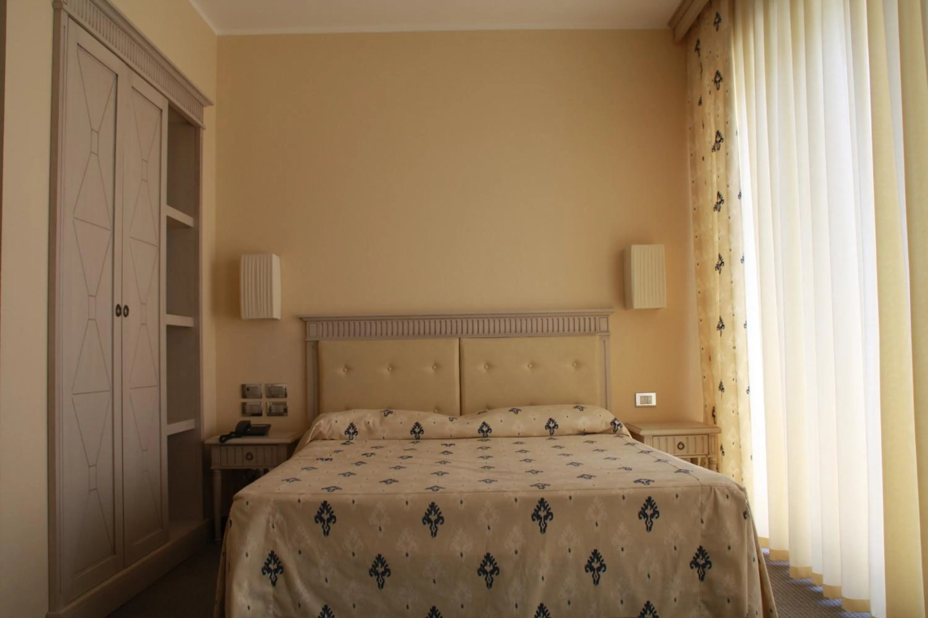 Bed in Hotel Villaggio Club Altalia