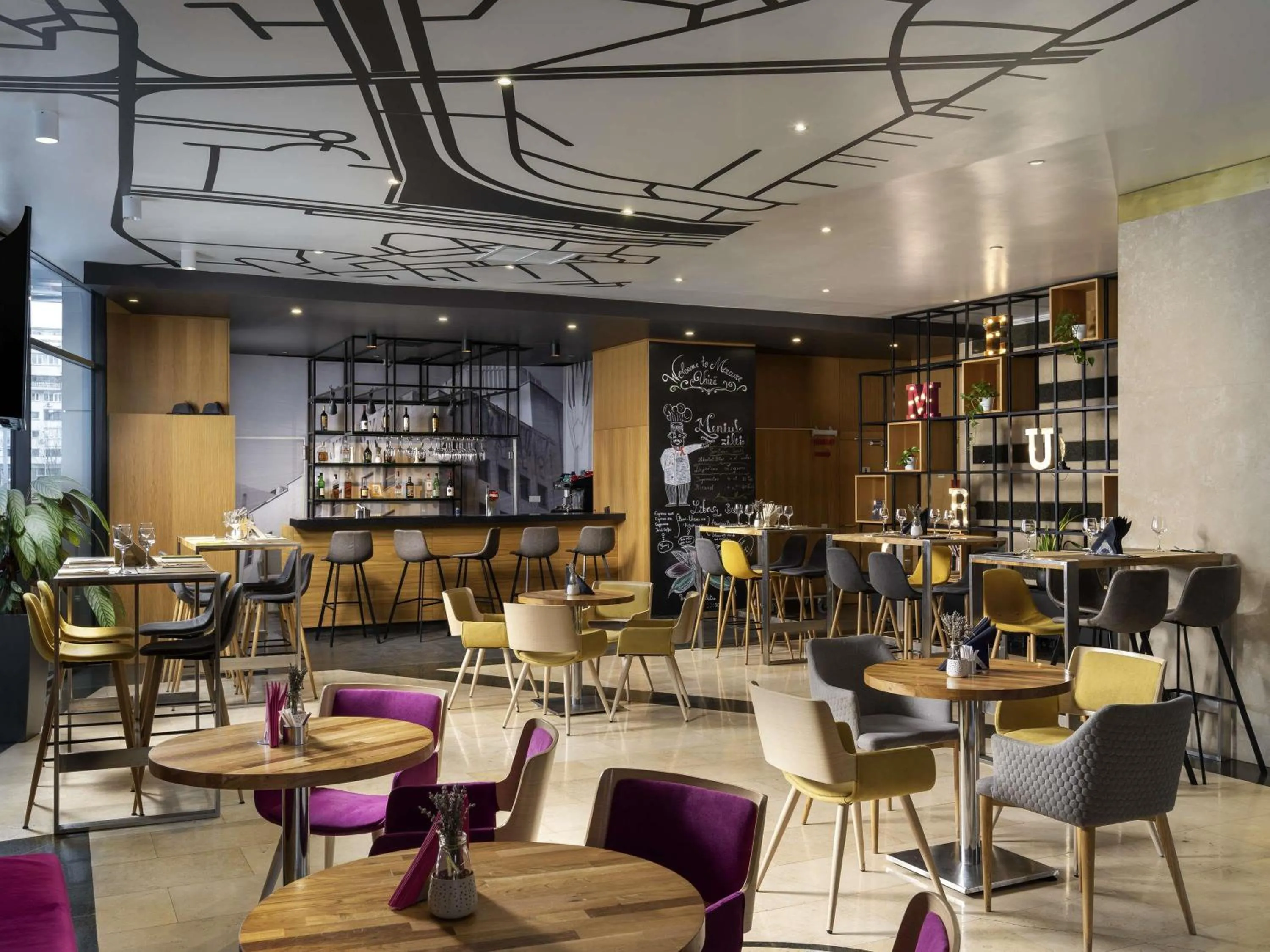 Property building in Mercure Bucharest Unirii