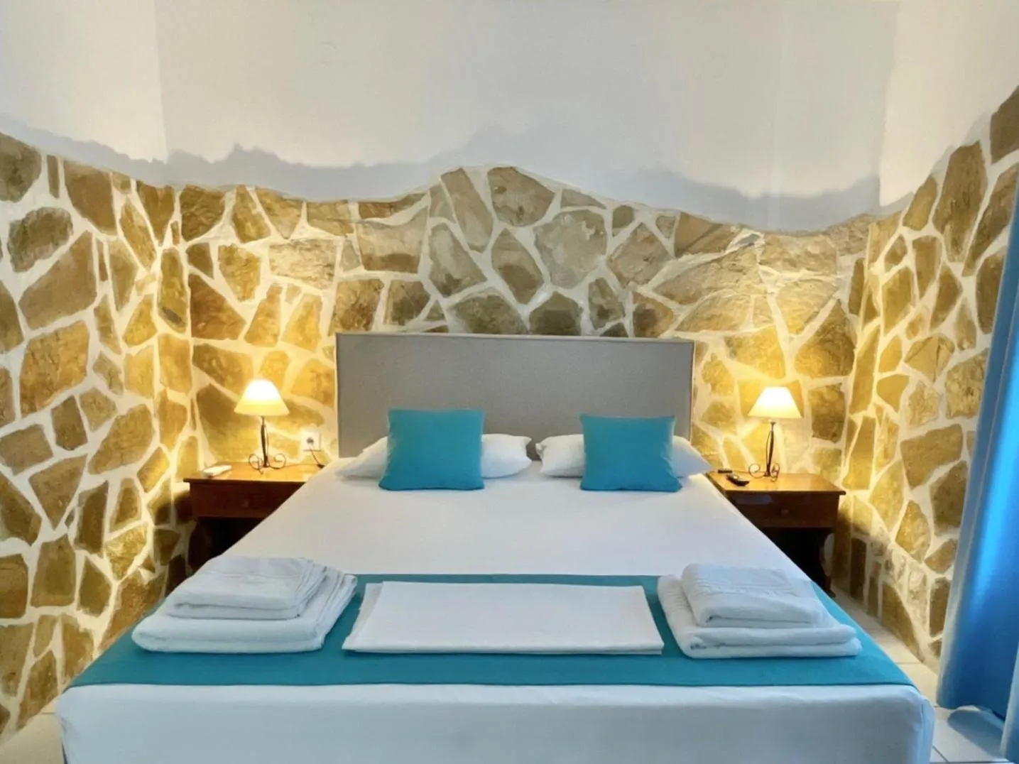 Photo of the whole room, Bed in Valentino Villas & Apartments